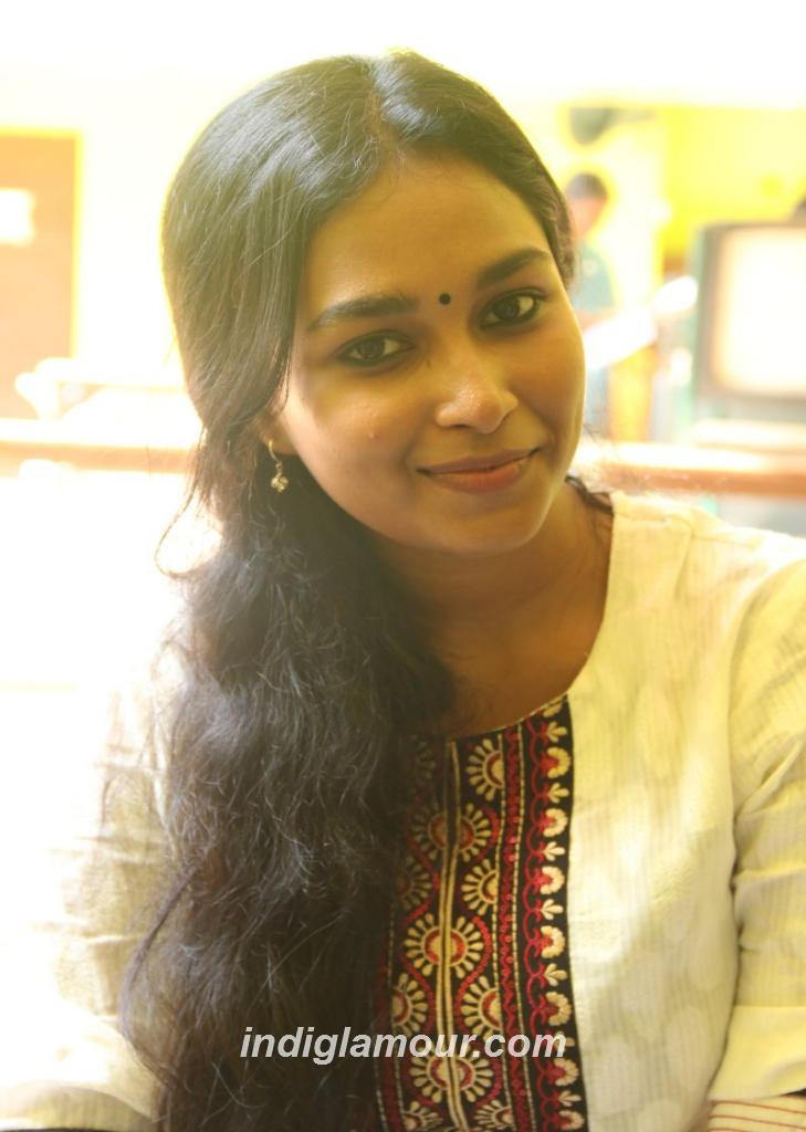 Swathi Shanmugam Actress hd photo