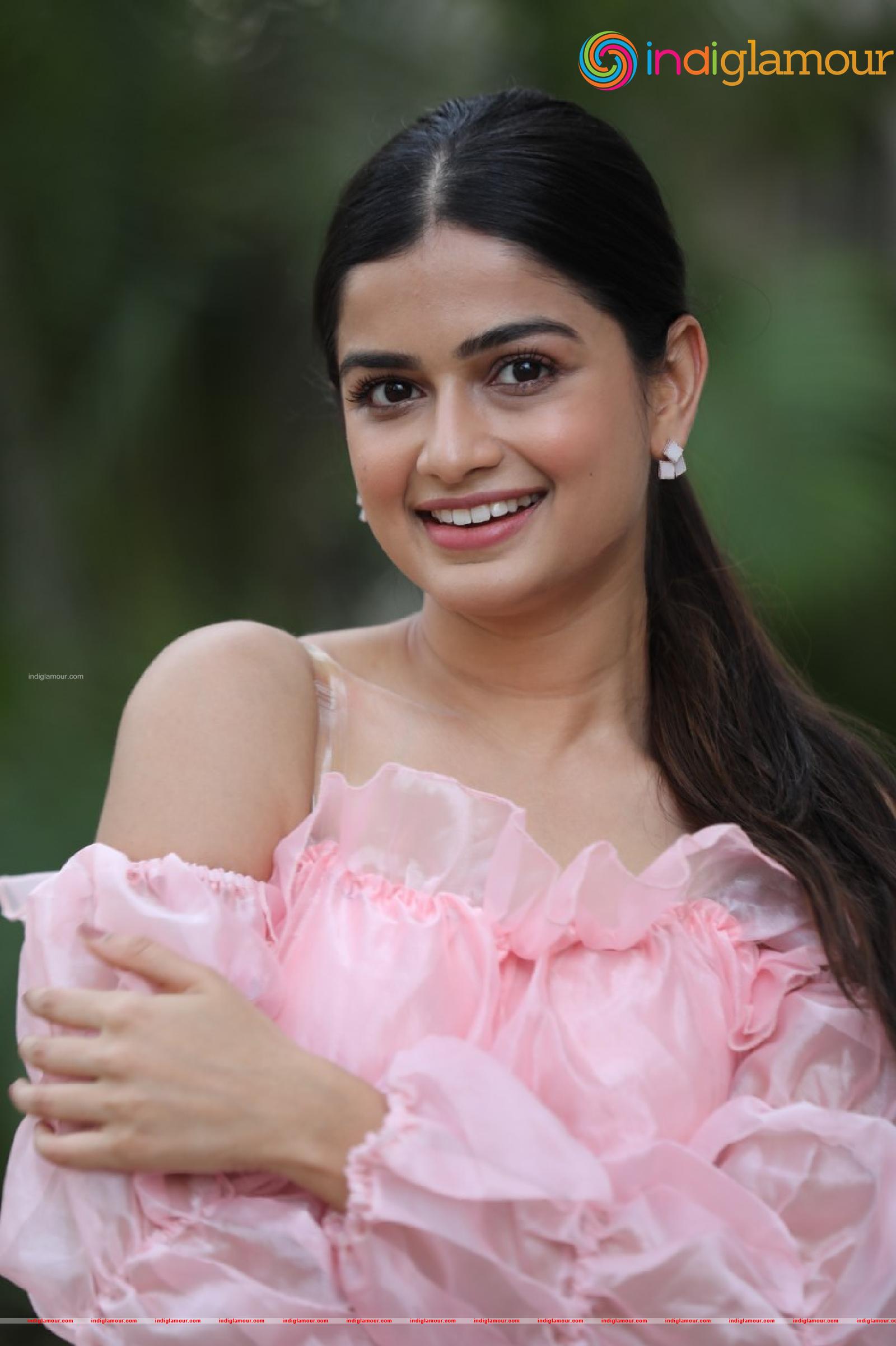 Hemal Ingle Actress hd photo