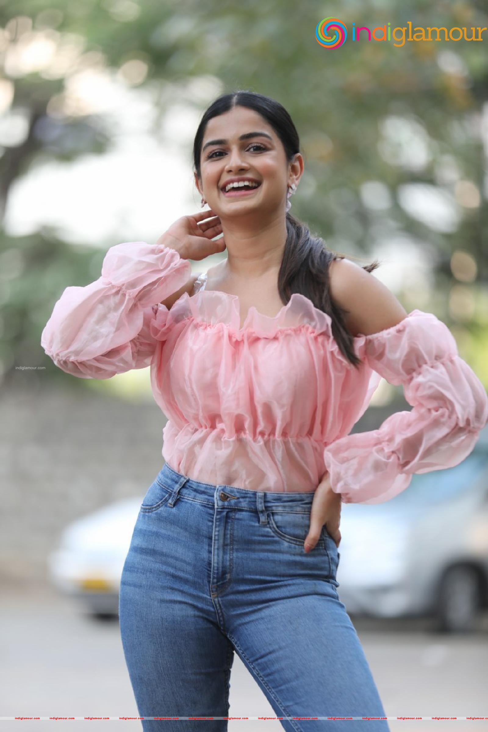 Hemal Ingle Actress hd photo