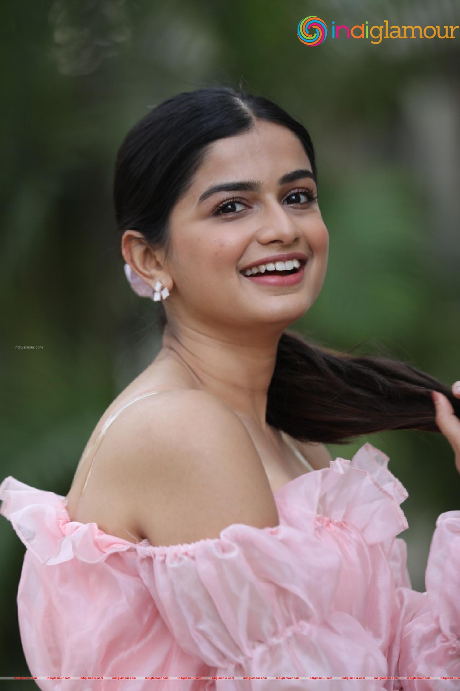 Hemal Ingle Actress hd photo