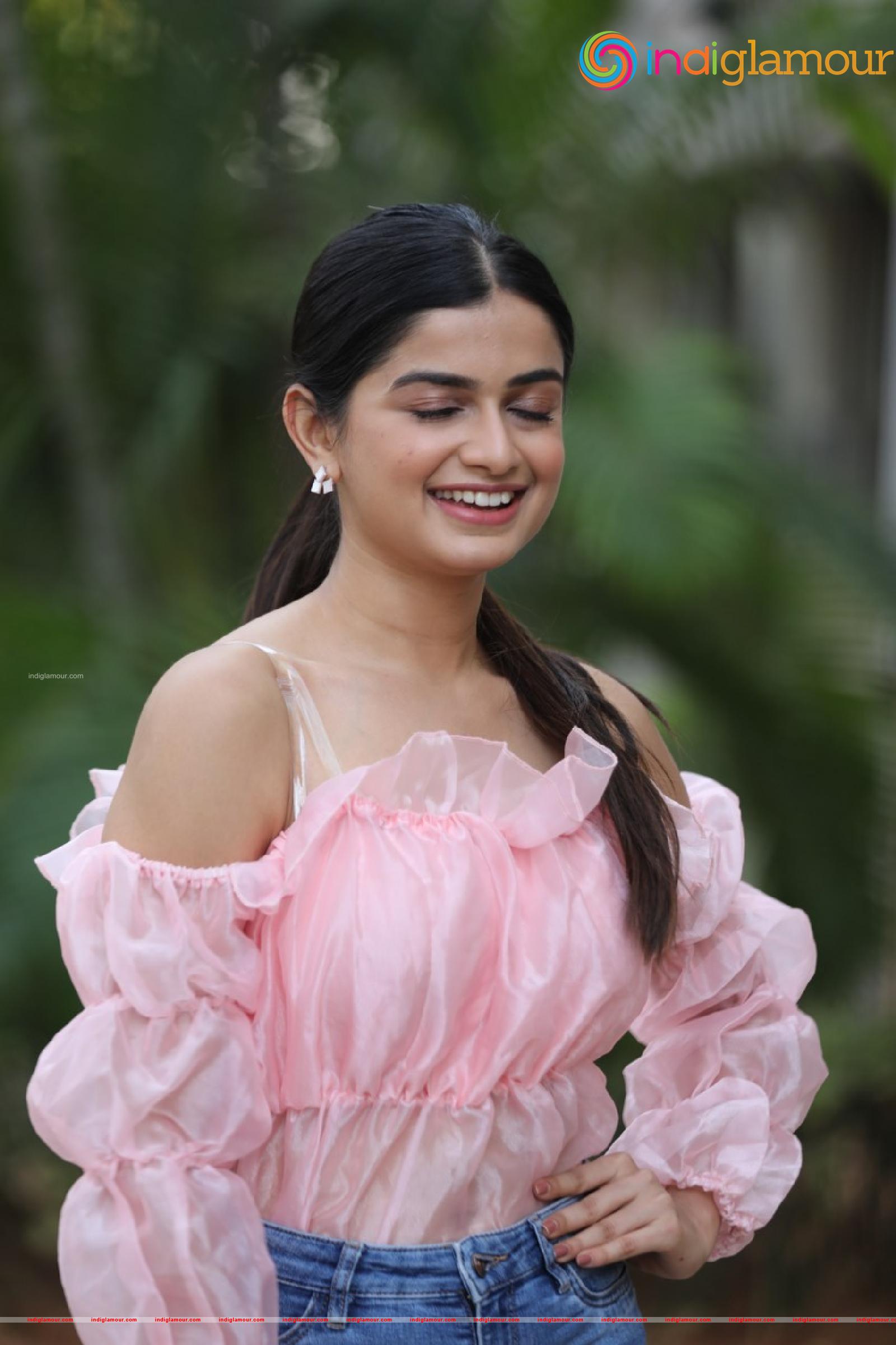 Hemal Ingle Actress hd photo