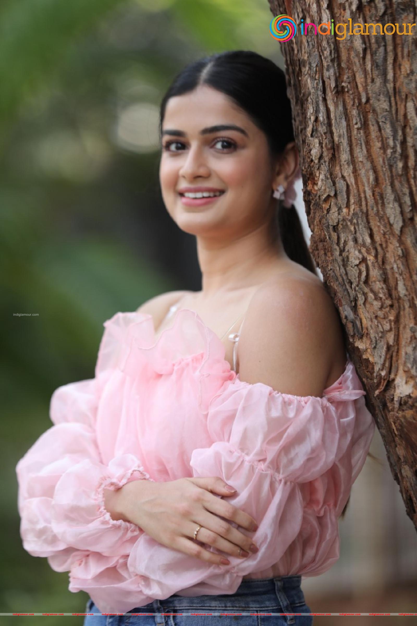 Hemal Ingle Actress hd photo