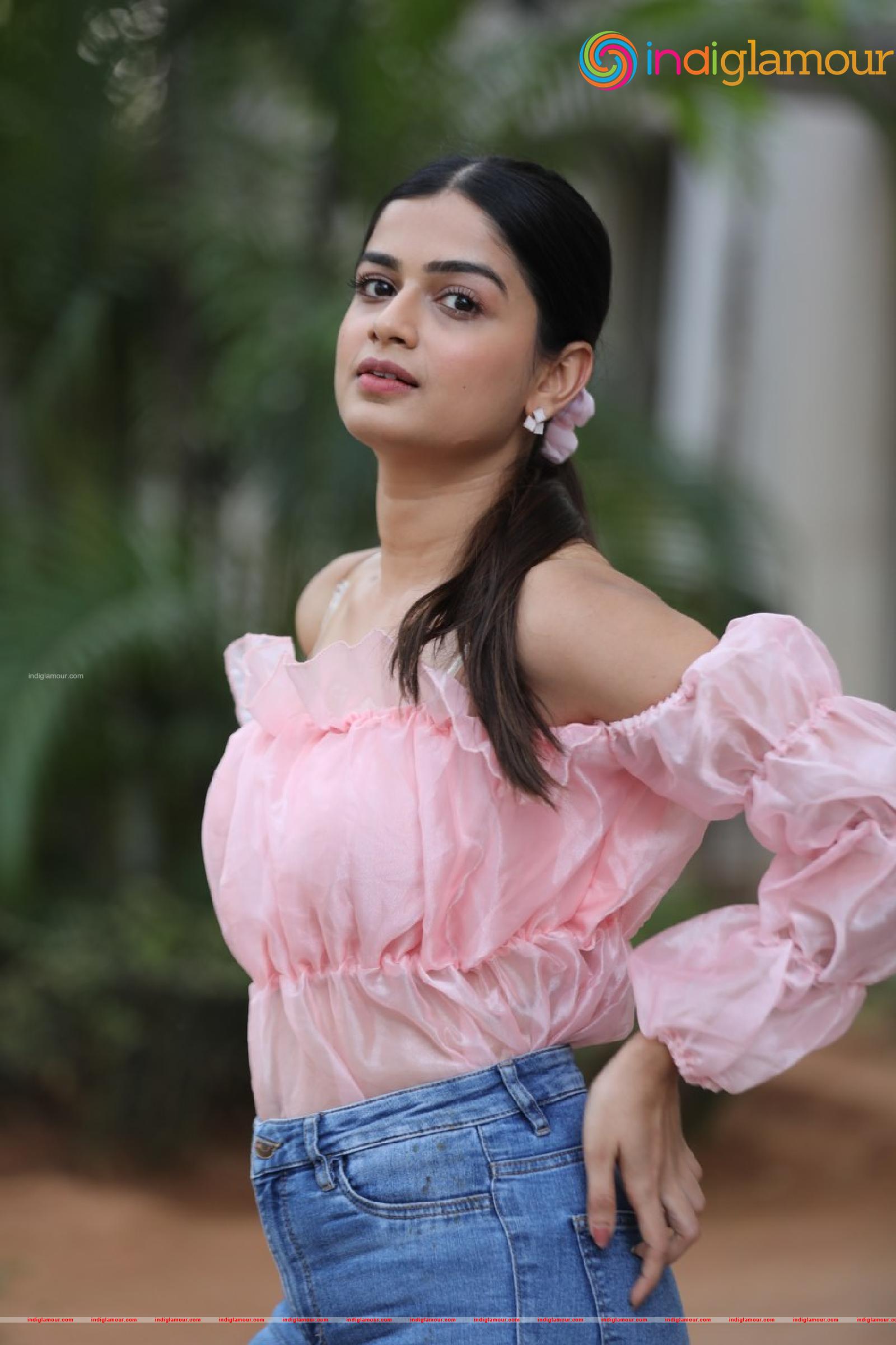 Hemal Ingle Actress hd photo