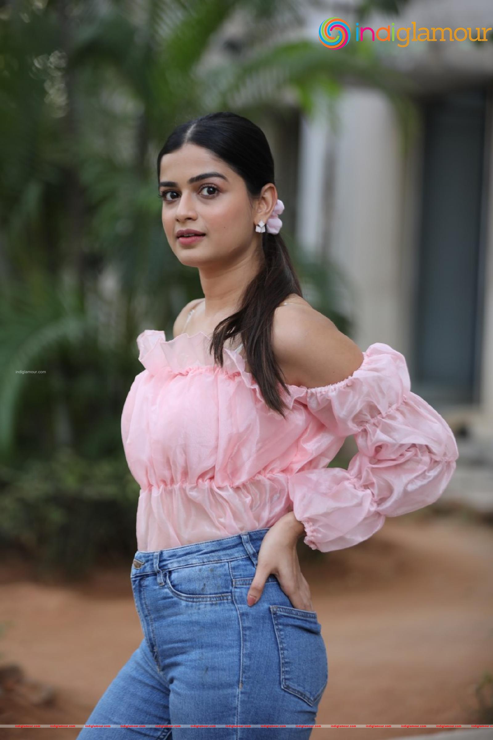 Hemal Ingle Actress hd photo