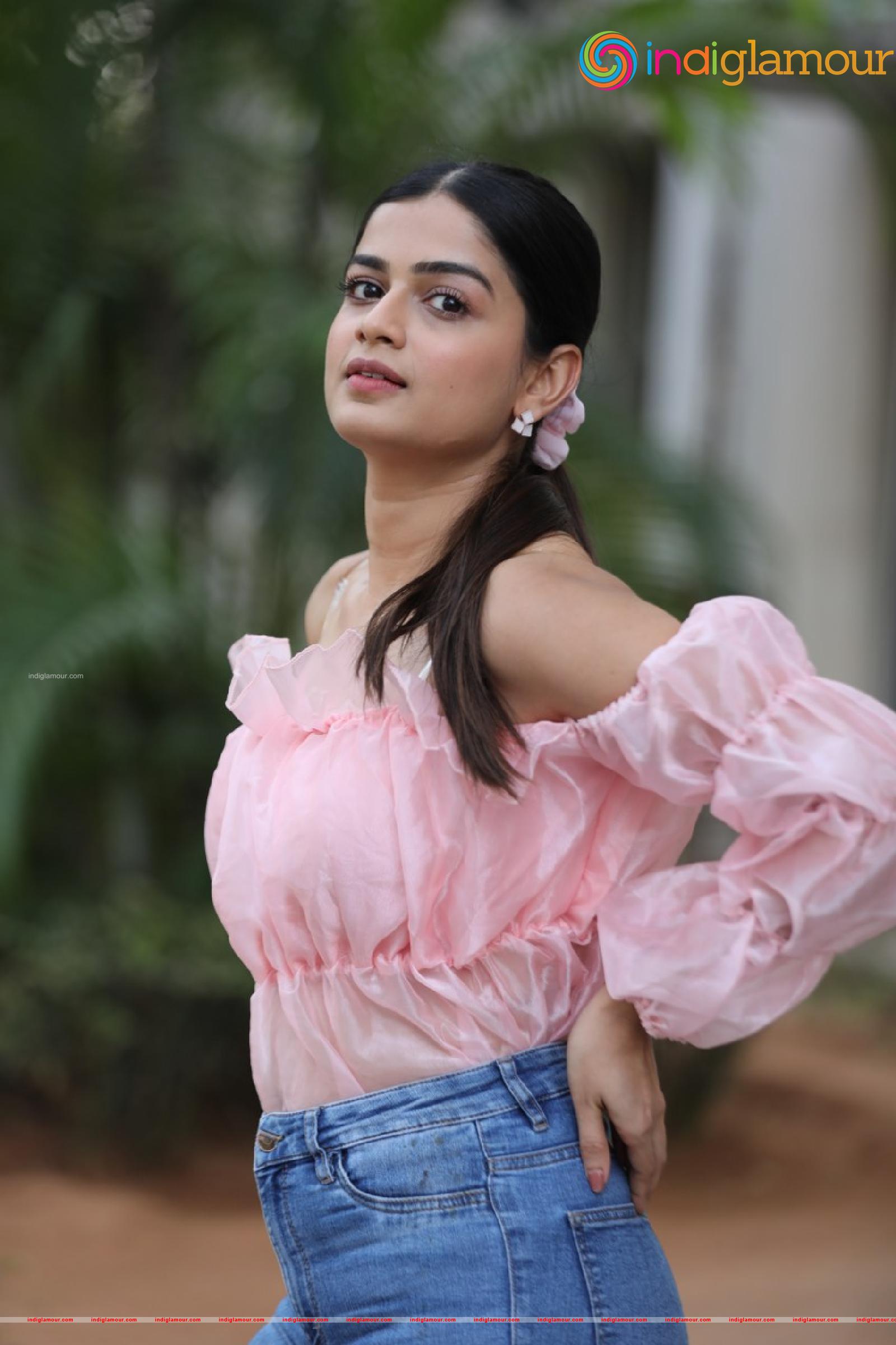 Hemal Ingle Actress hd photo