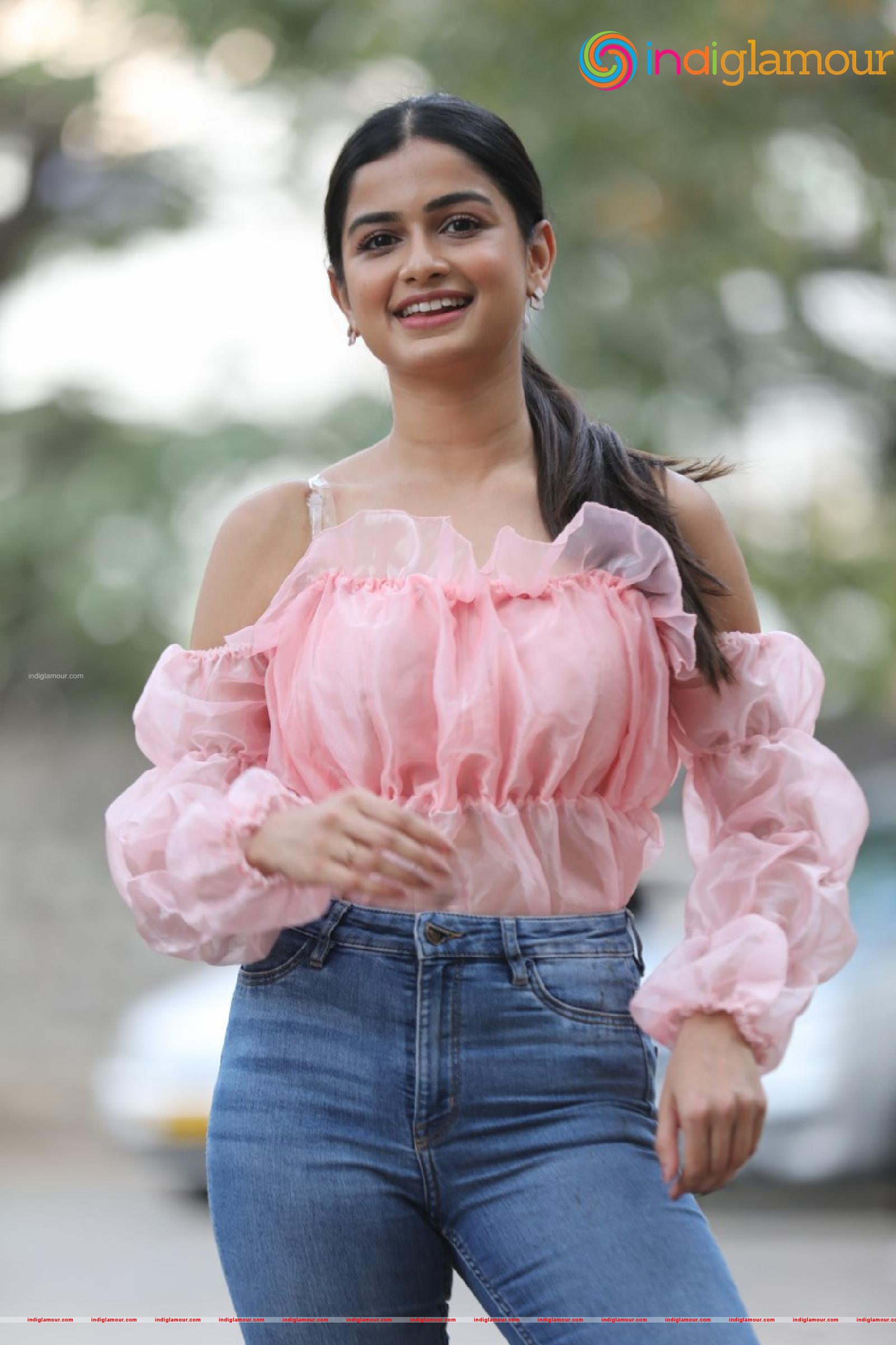 Hemal Ingle Actress hd photo