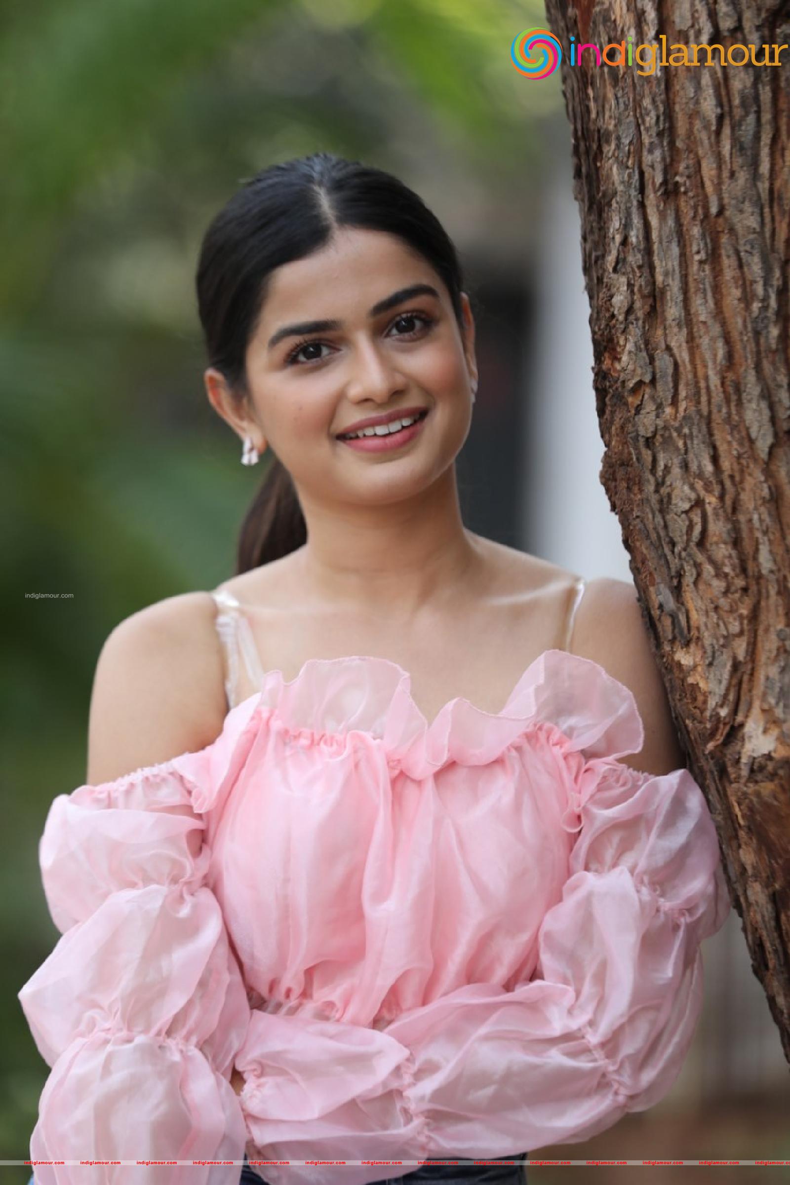 Hemal Ingle Actress hd photo