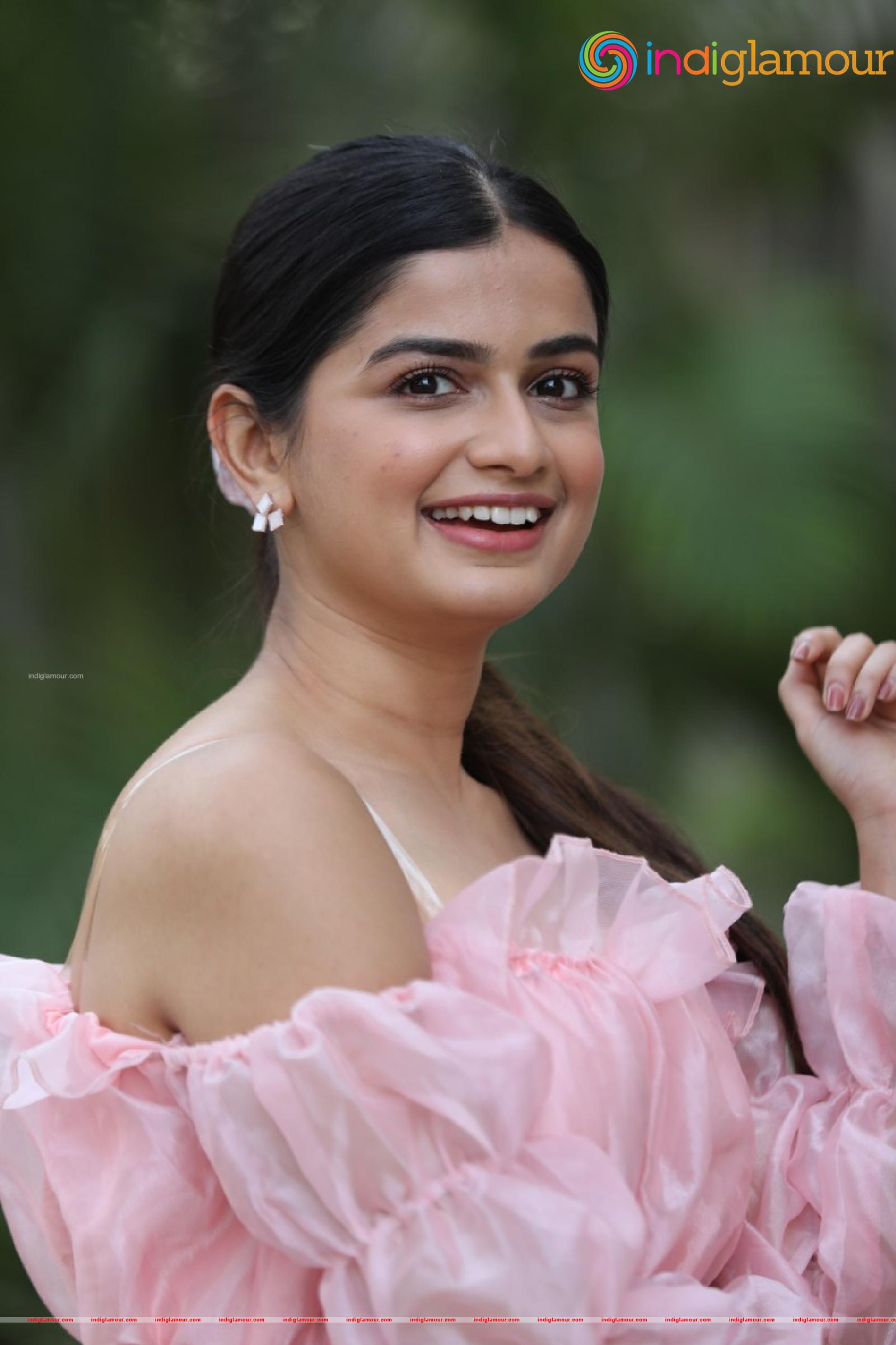 Hemal Ingle Actress hd photo