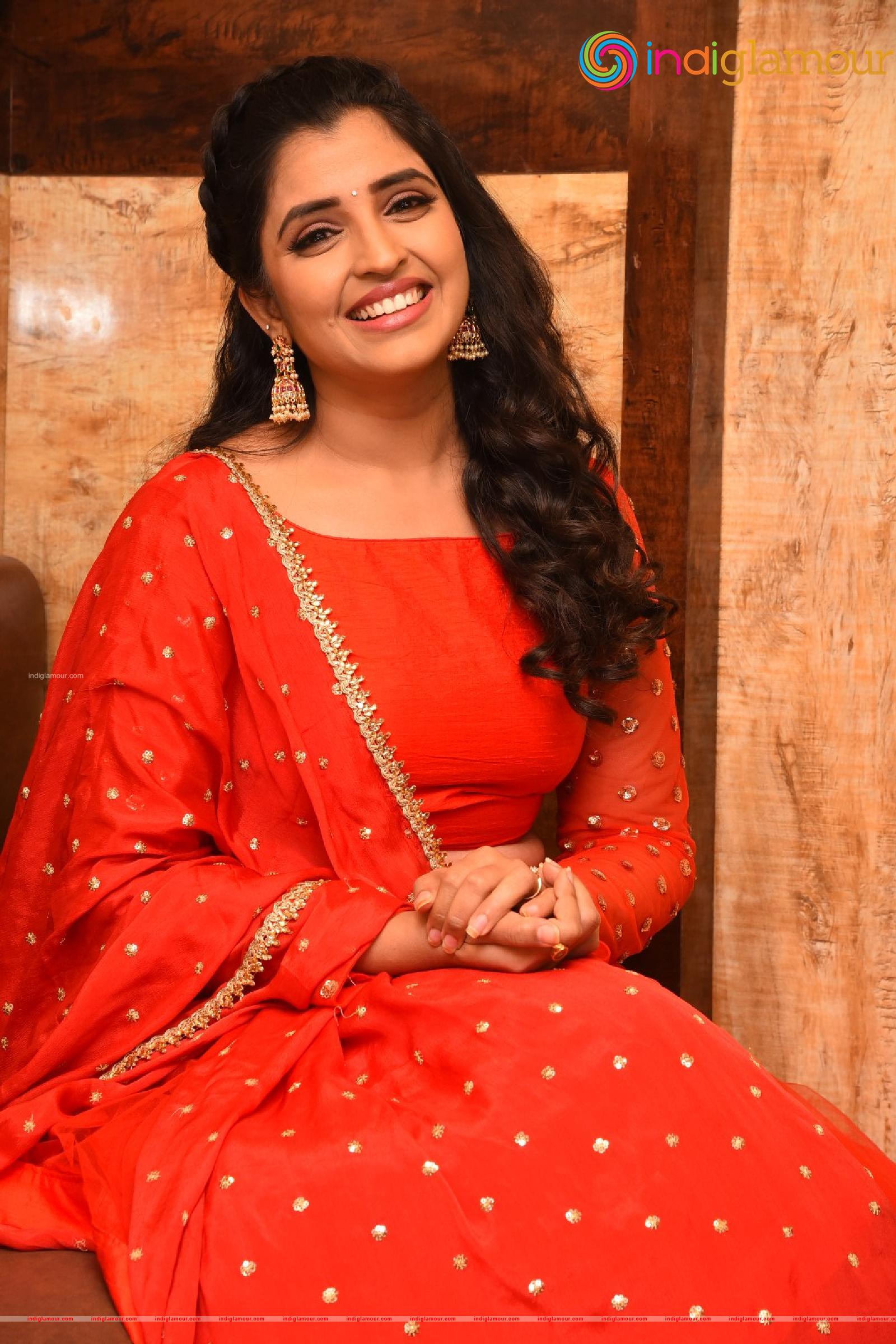 Syamala Actress hd photo
