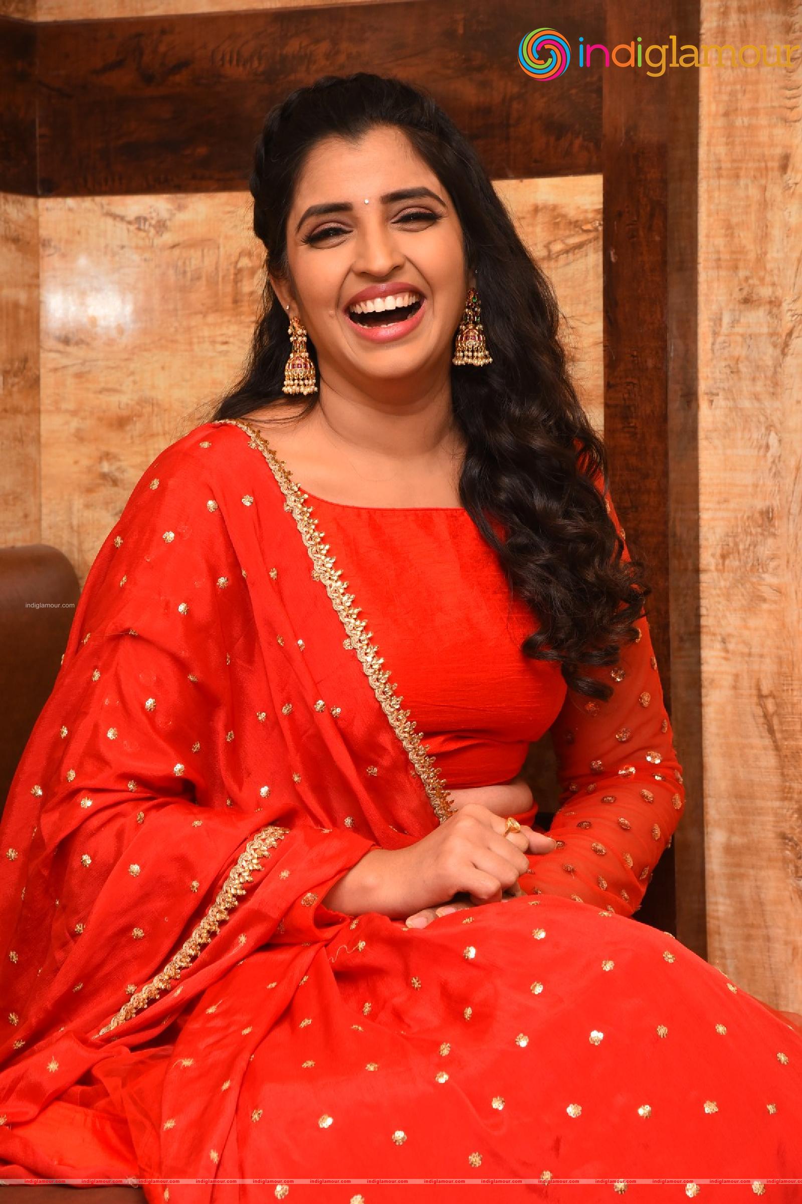Syamala Actress hd photo
