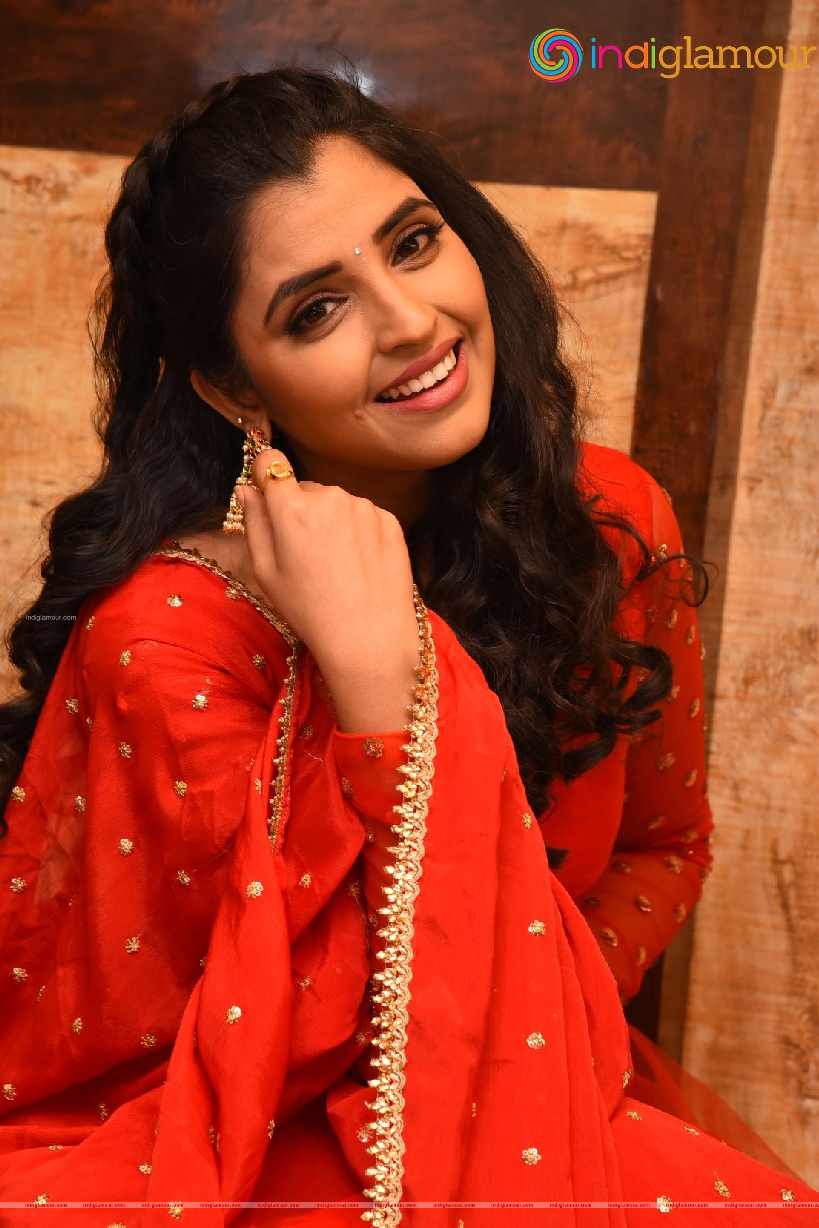 Syamala Actress hd photo