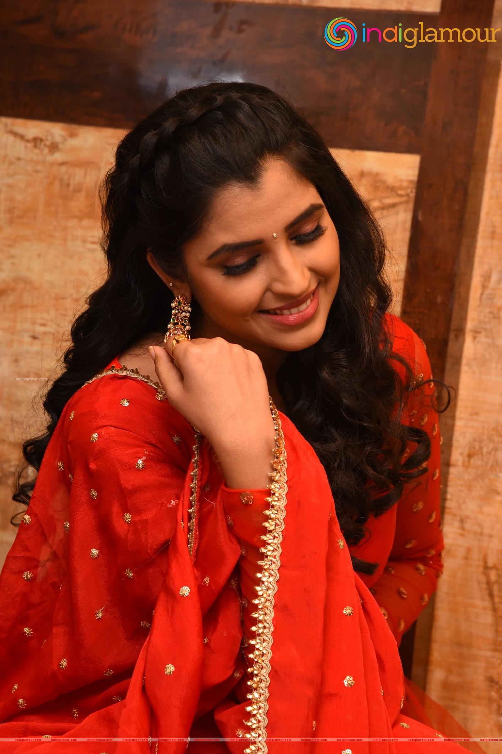 Syamala Actress hd photo