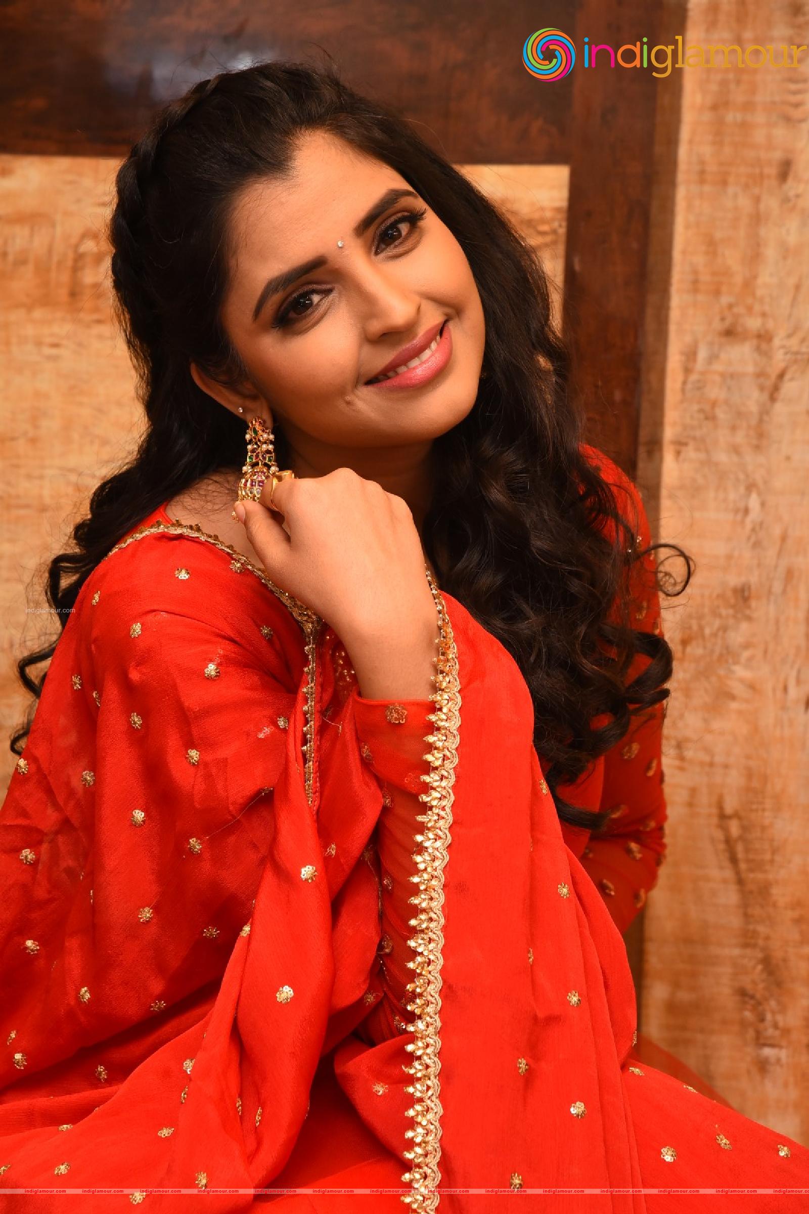 Syamala Actress hd photo