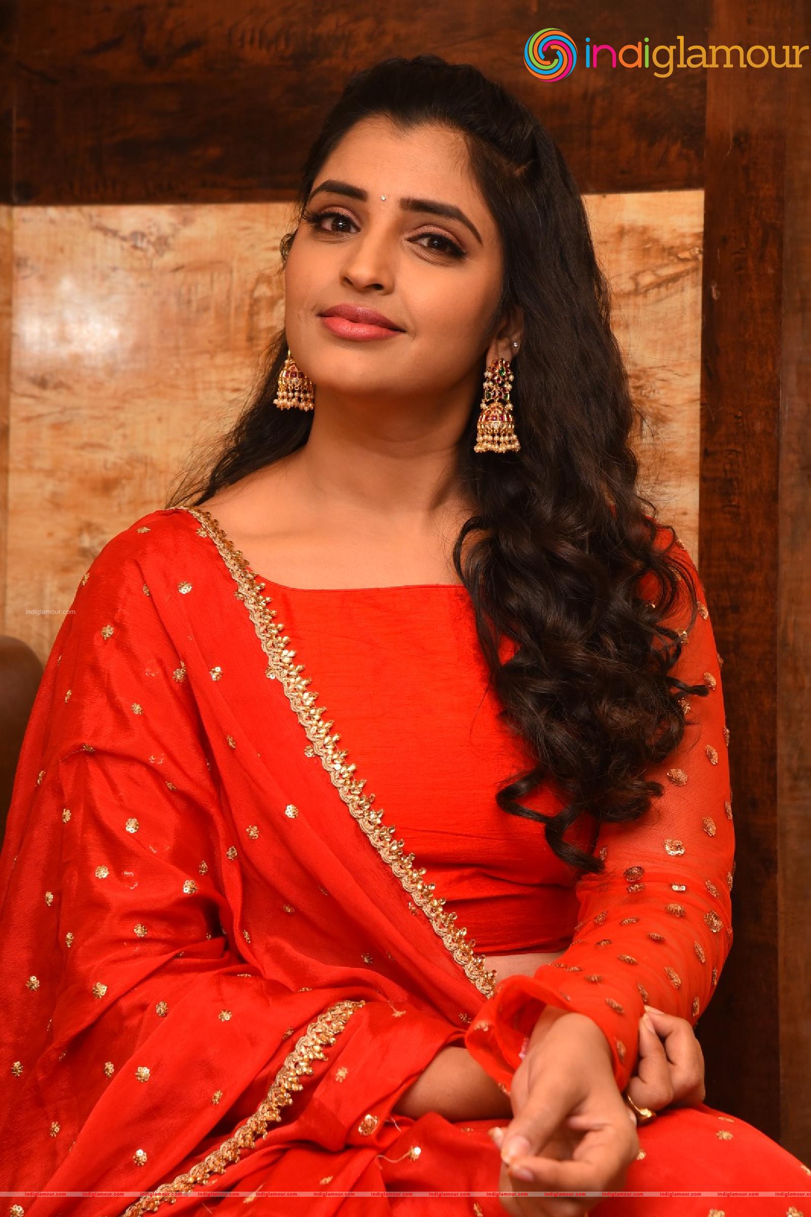 Syamala Actress hd photo