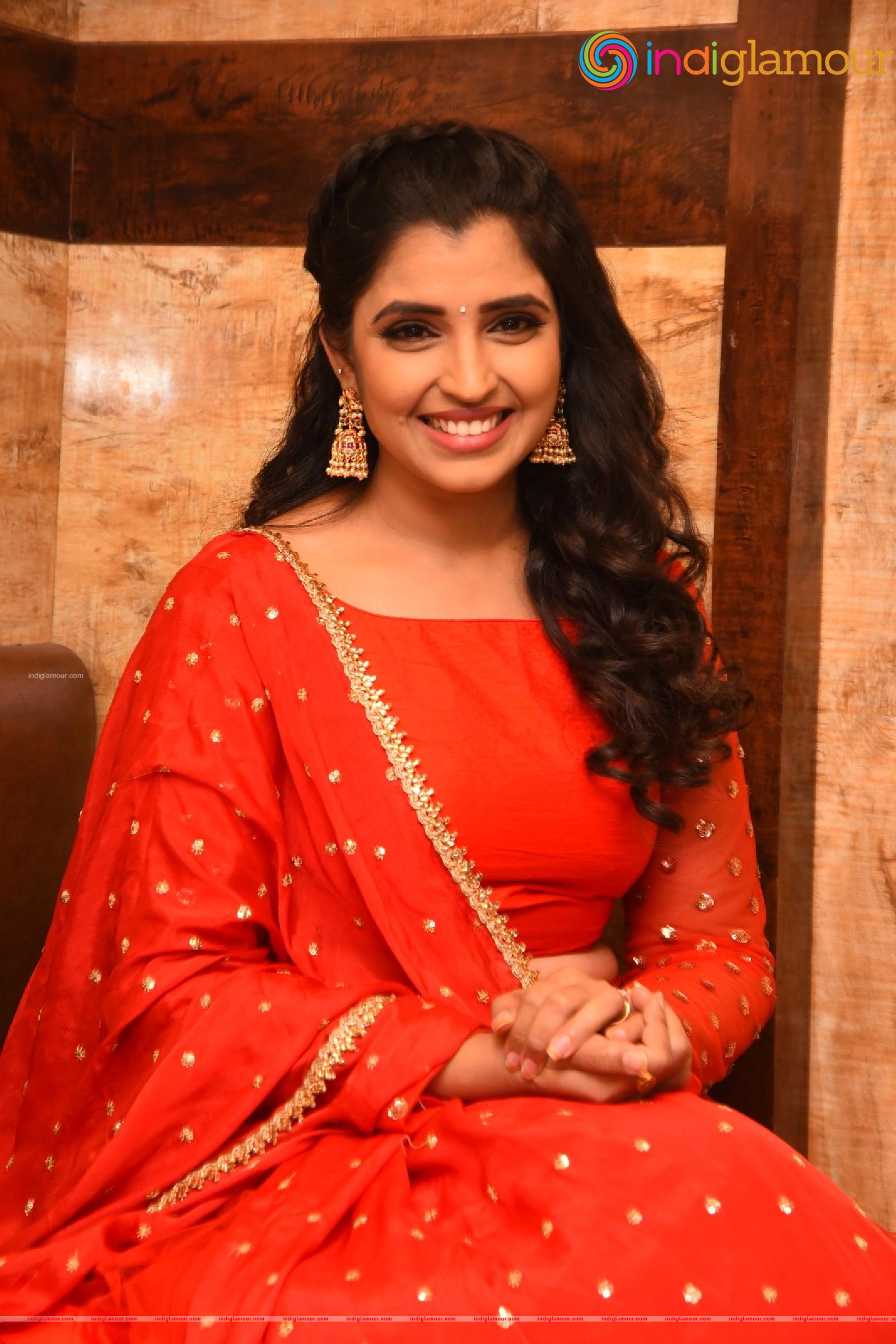 Syamala Actress hd photo