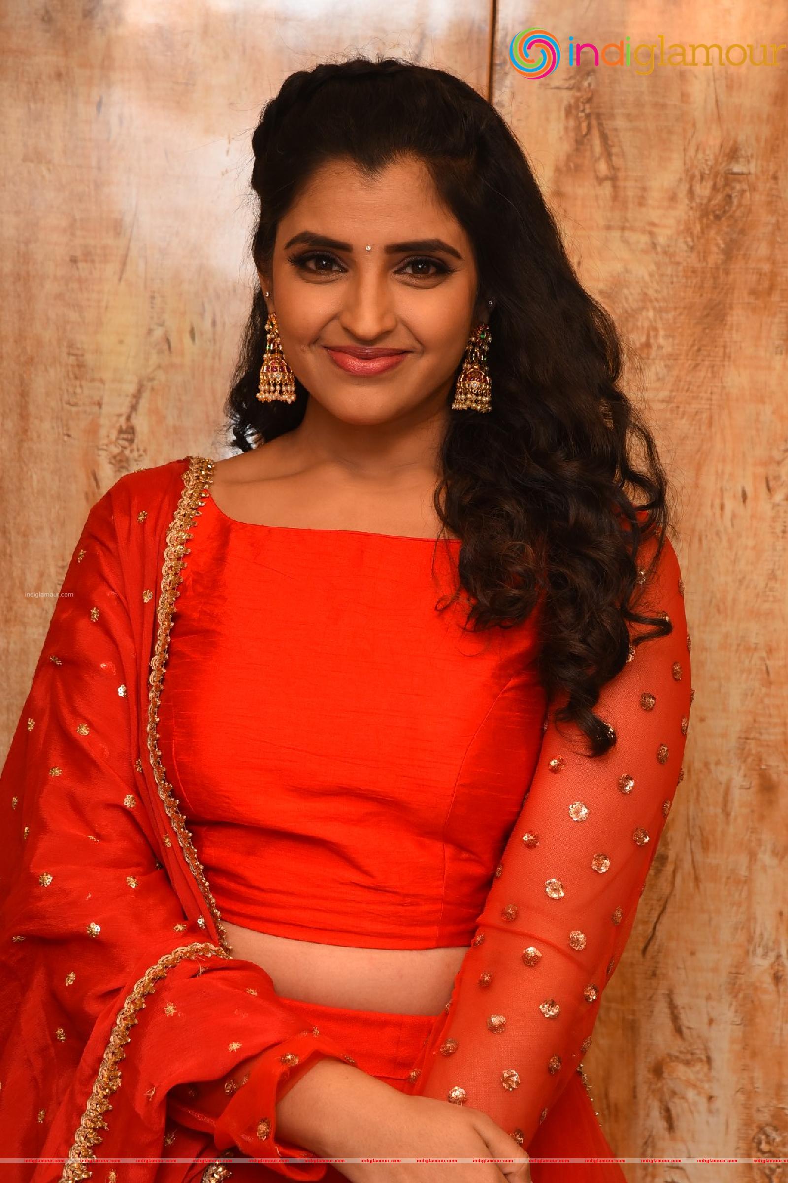 Syamala Actress hd photo