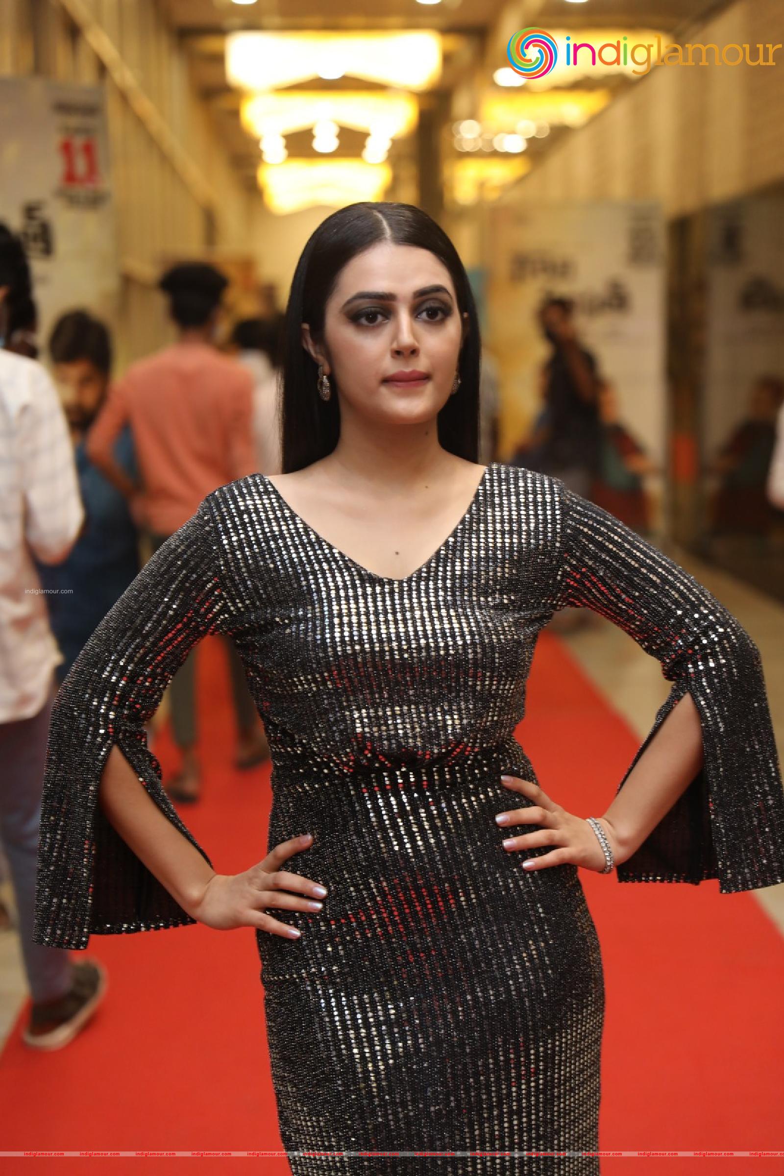 Lovely Singh Actress hd photo