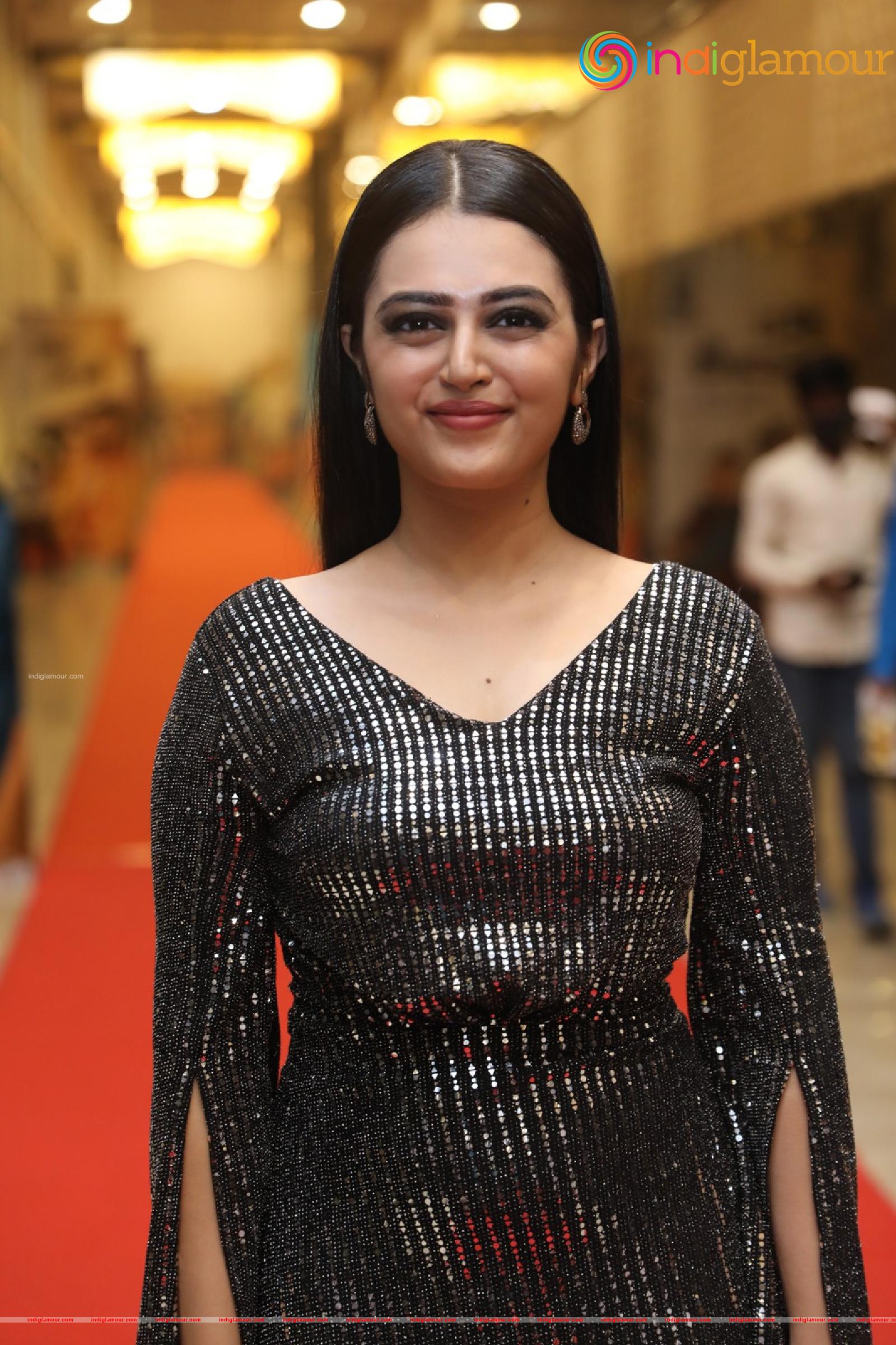 Lovely Singh Actress hd photo