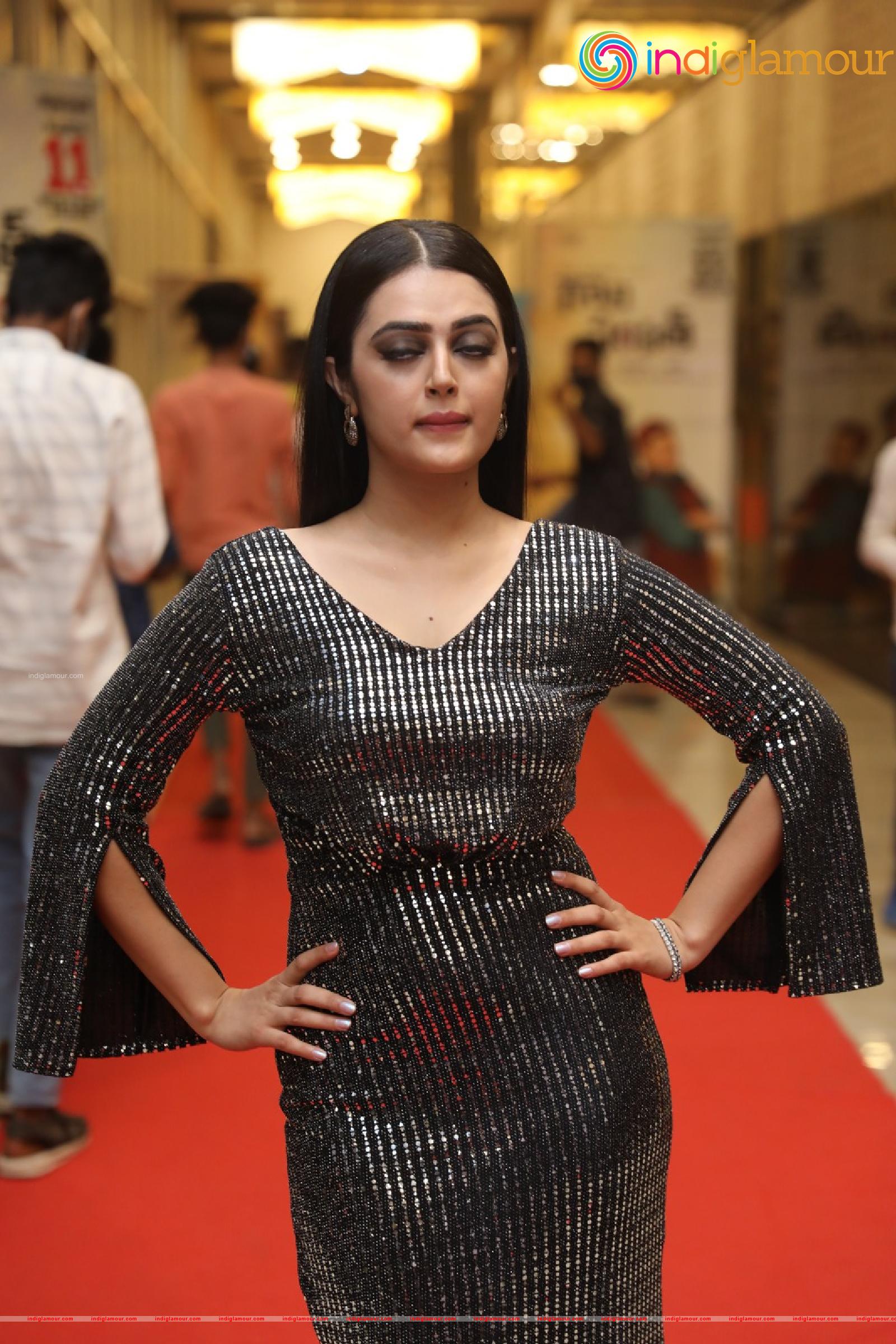 Lovely Singh Actress hd photo