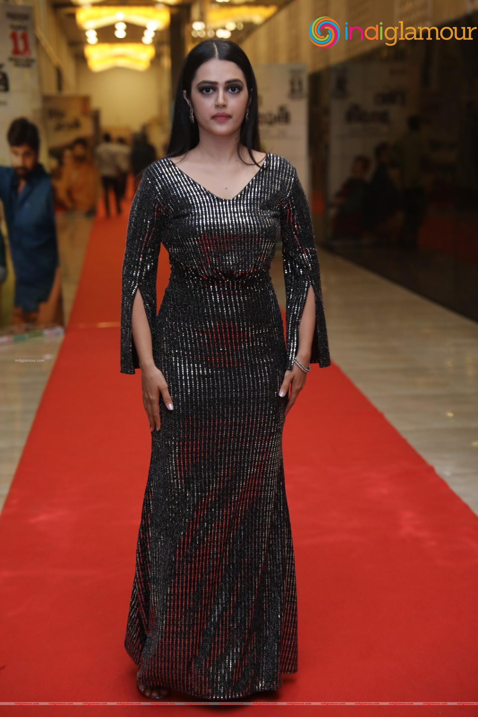 Lovely Singh Actress hd photo