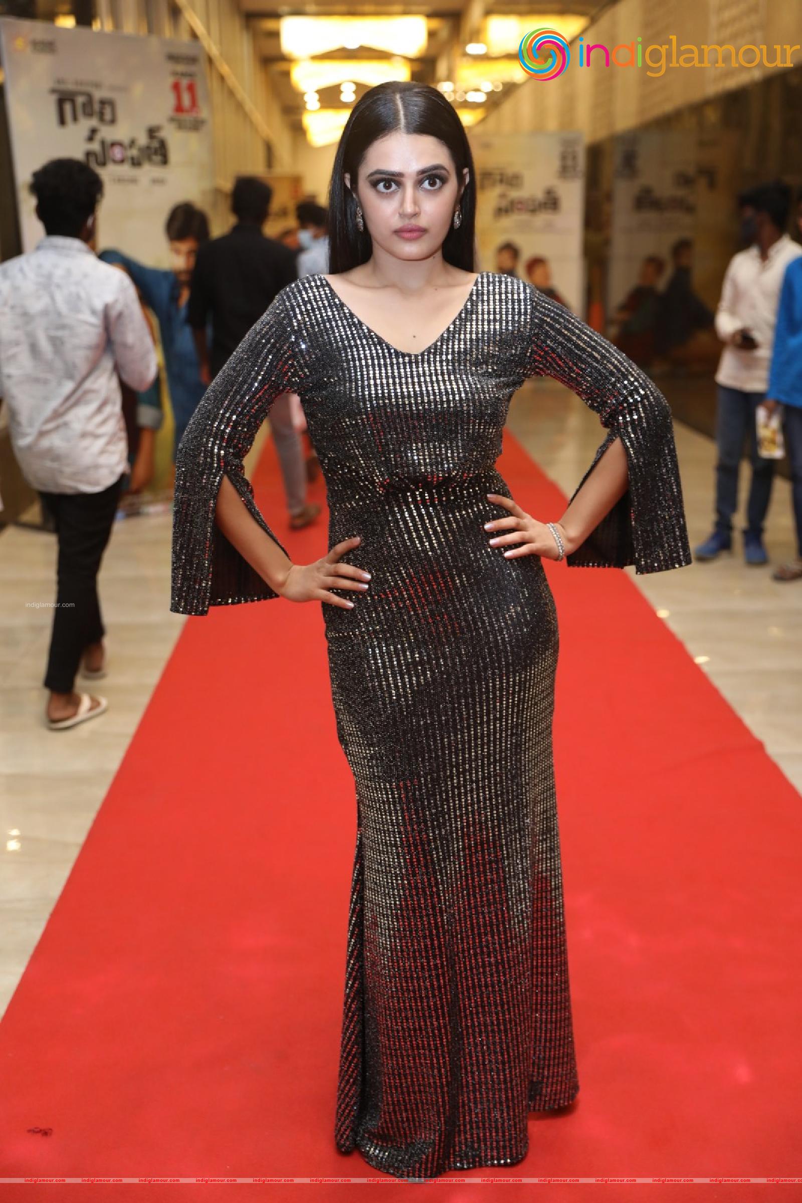 Lovely Singh Actress hd photo