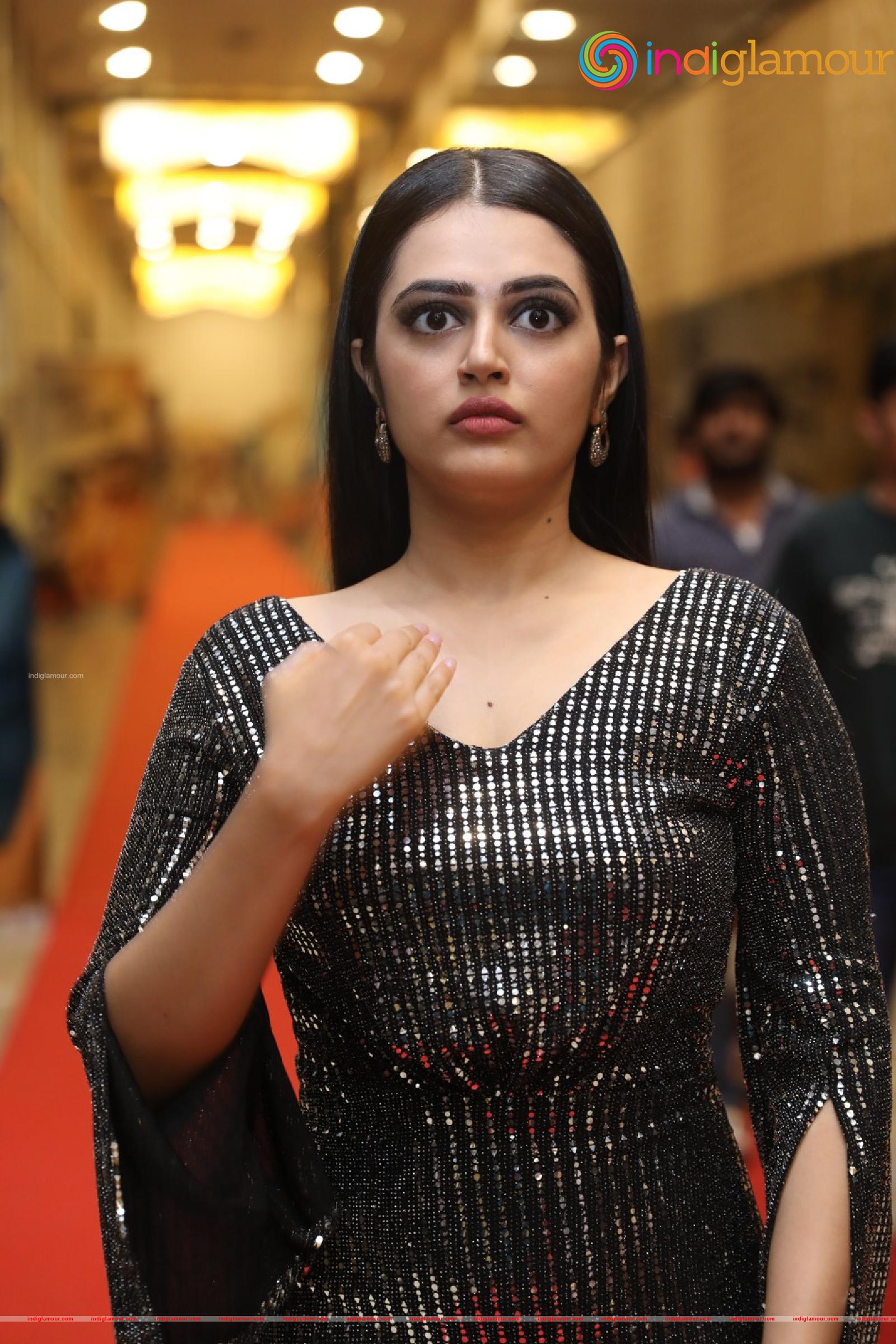 Lovely Singh Actress hd photo