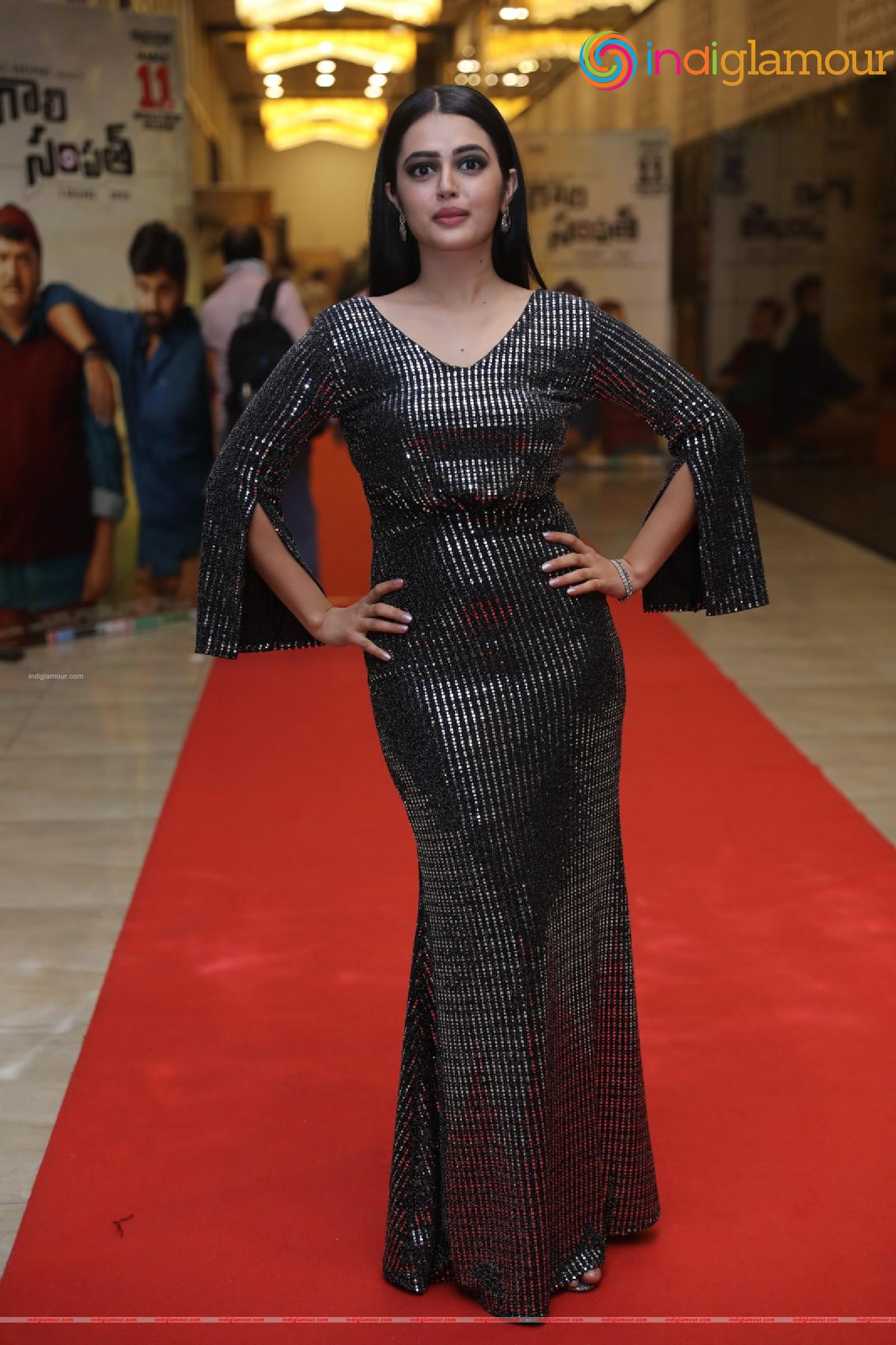 Lovely Singh Actress hd photo