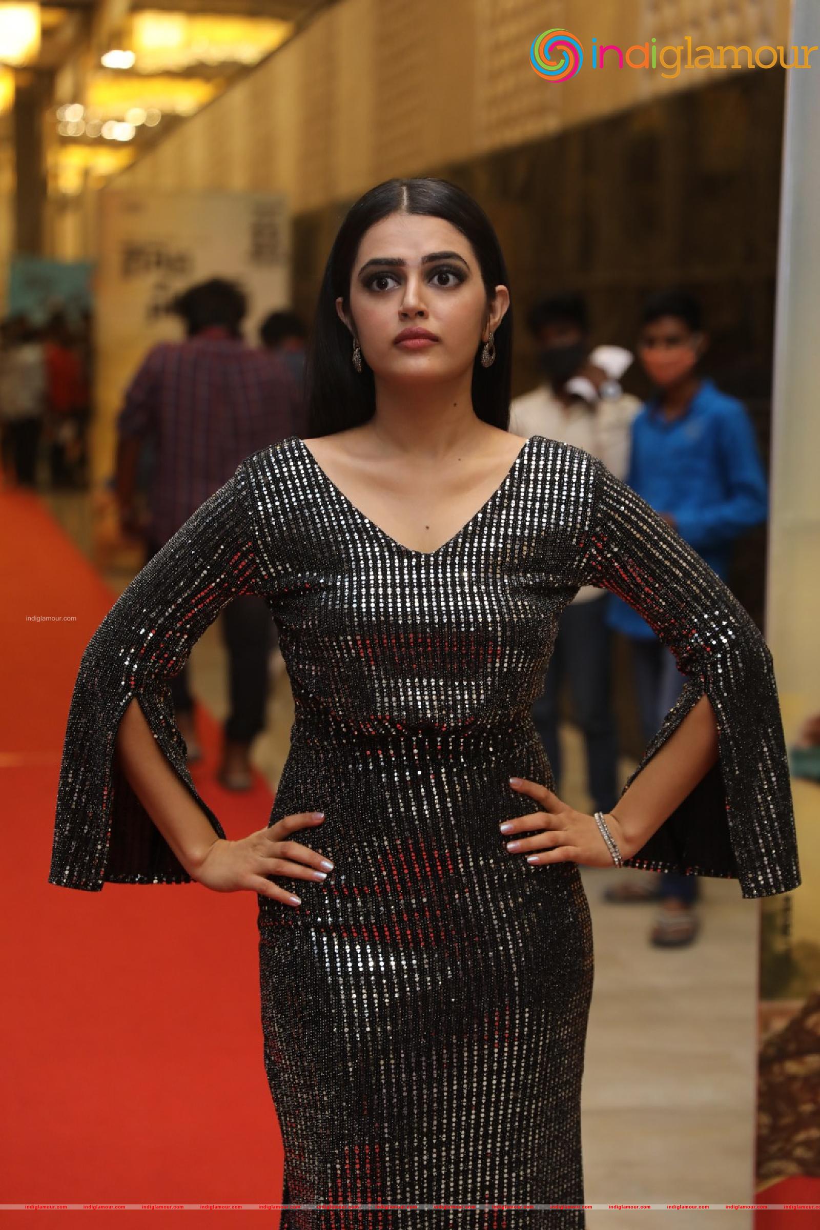 Lovely Singh Actress hd photo