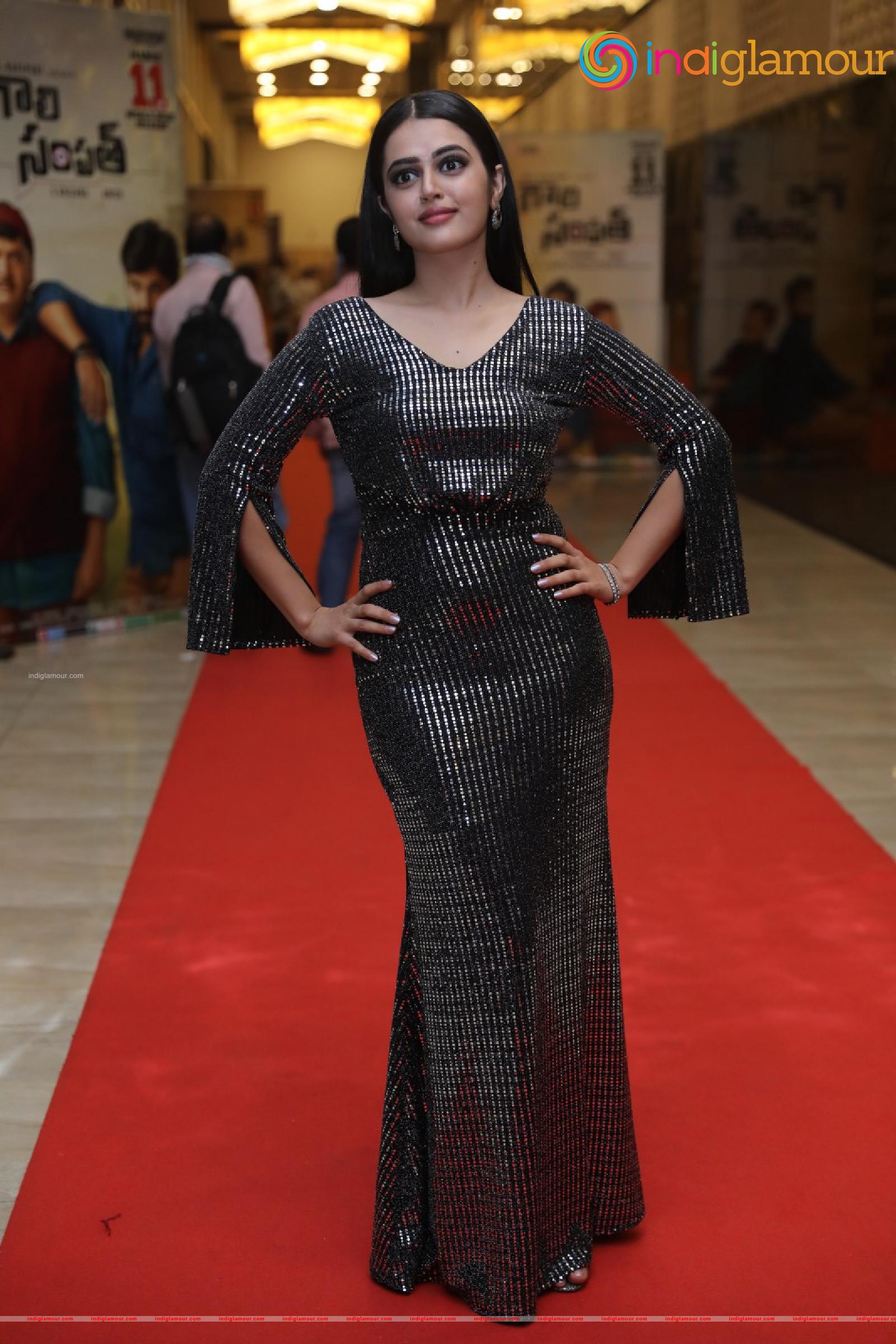 Lovely Singh Actress hd photo