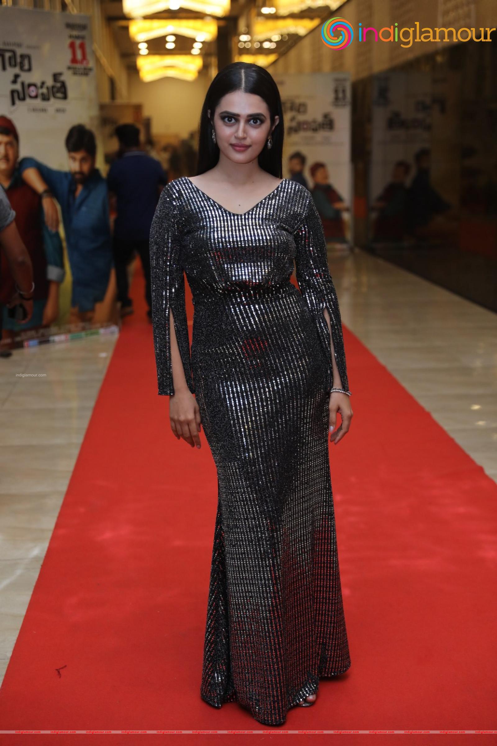 Lovely Singh Actress hd photo