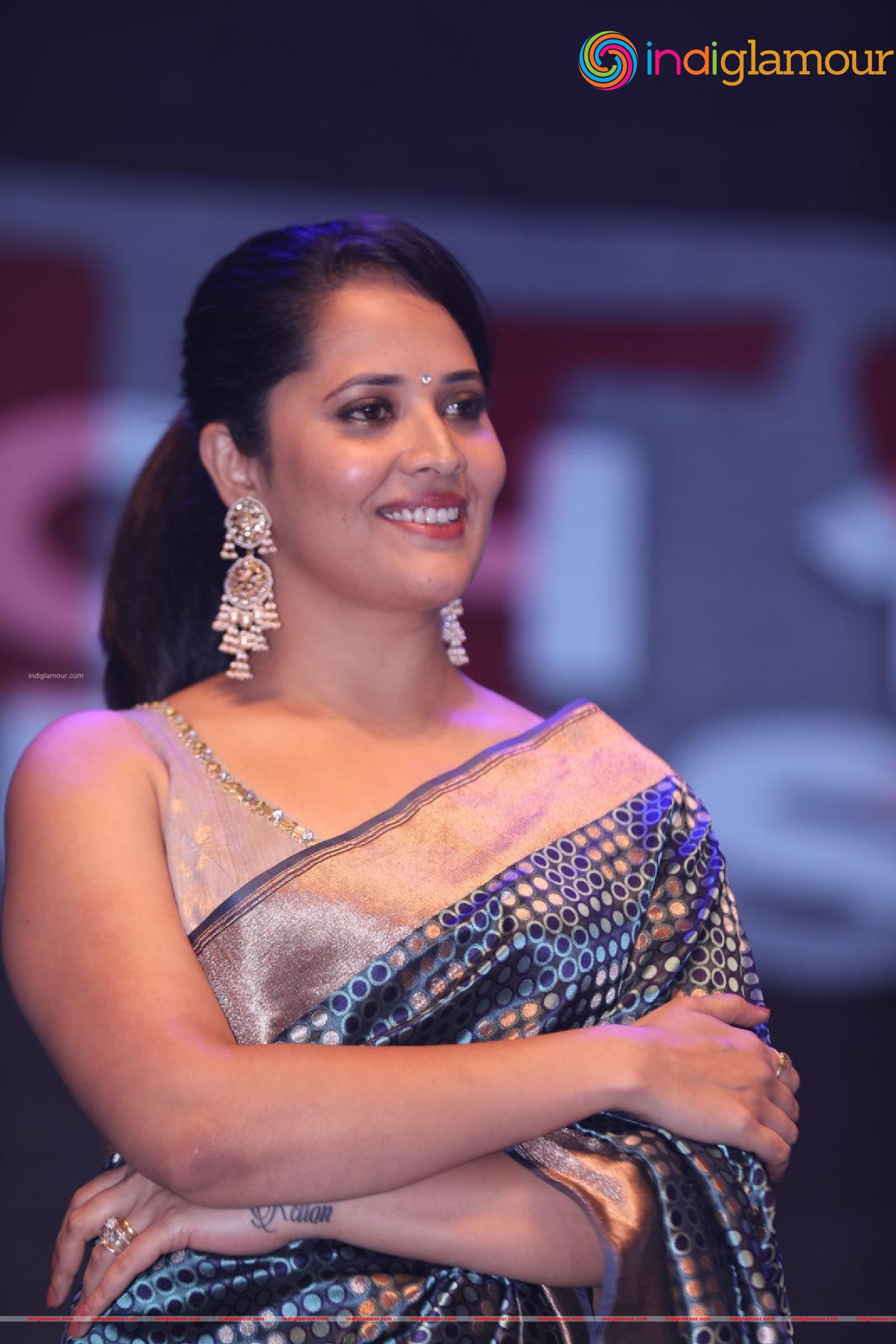 Anasuya Bharadwaj Actress hd photo