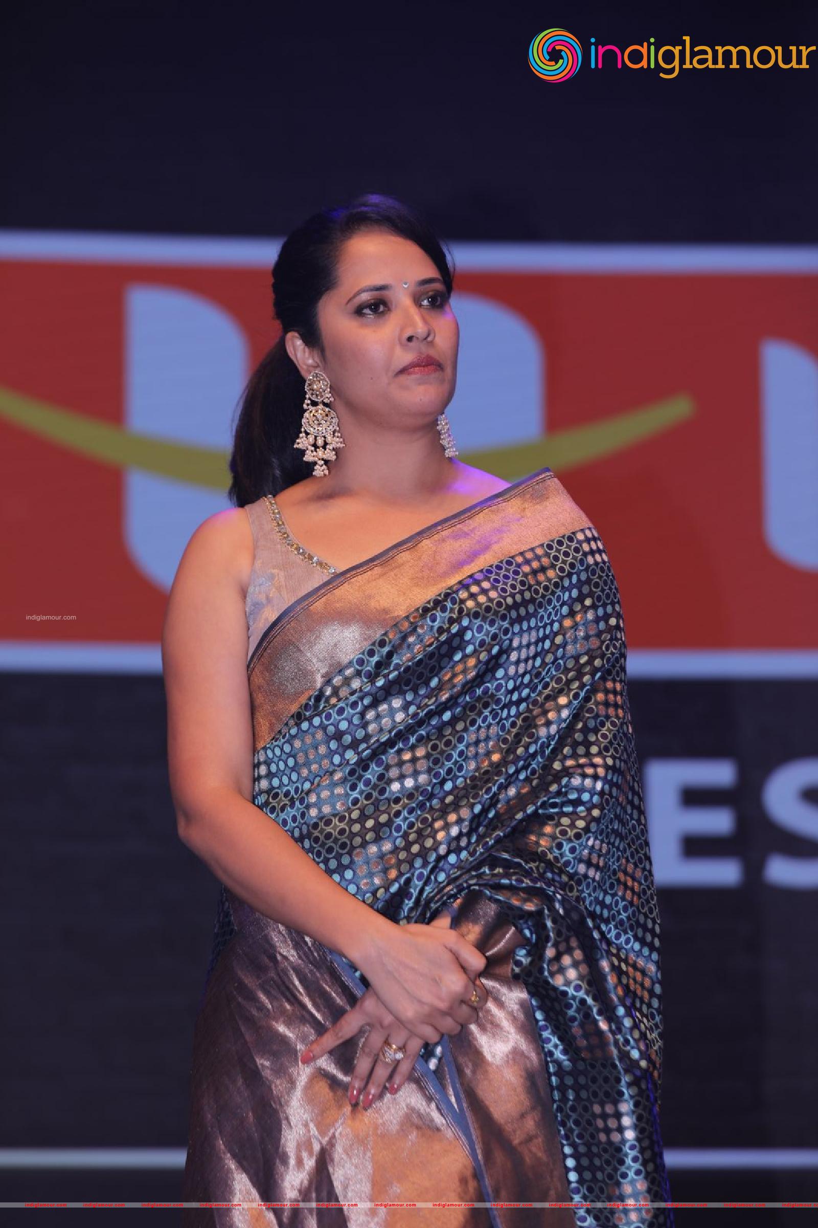 Anasuya Bharadwaj Actress hd photo