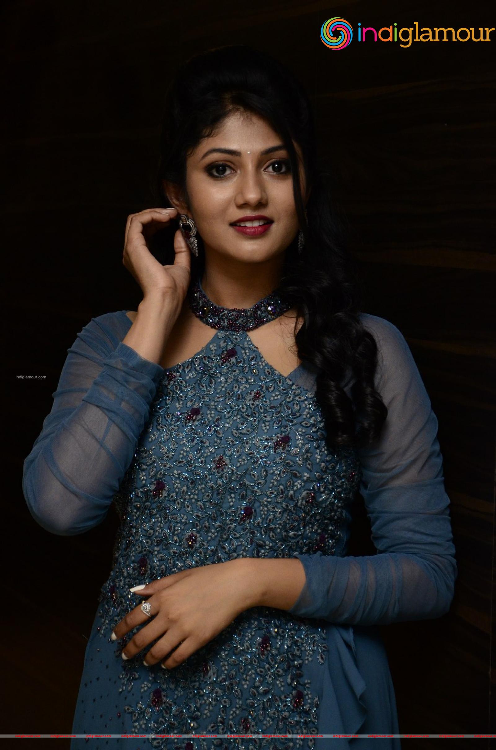 Drishya Raghunath Actress hd photo