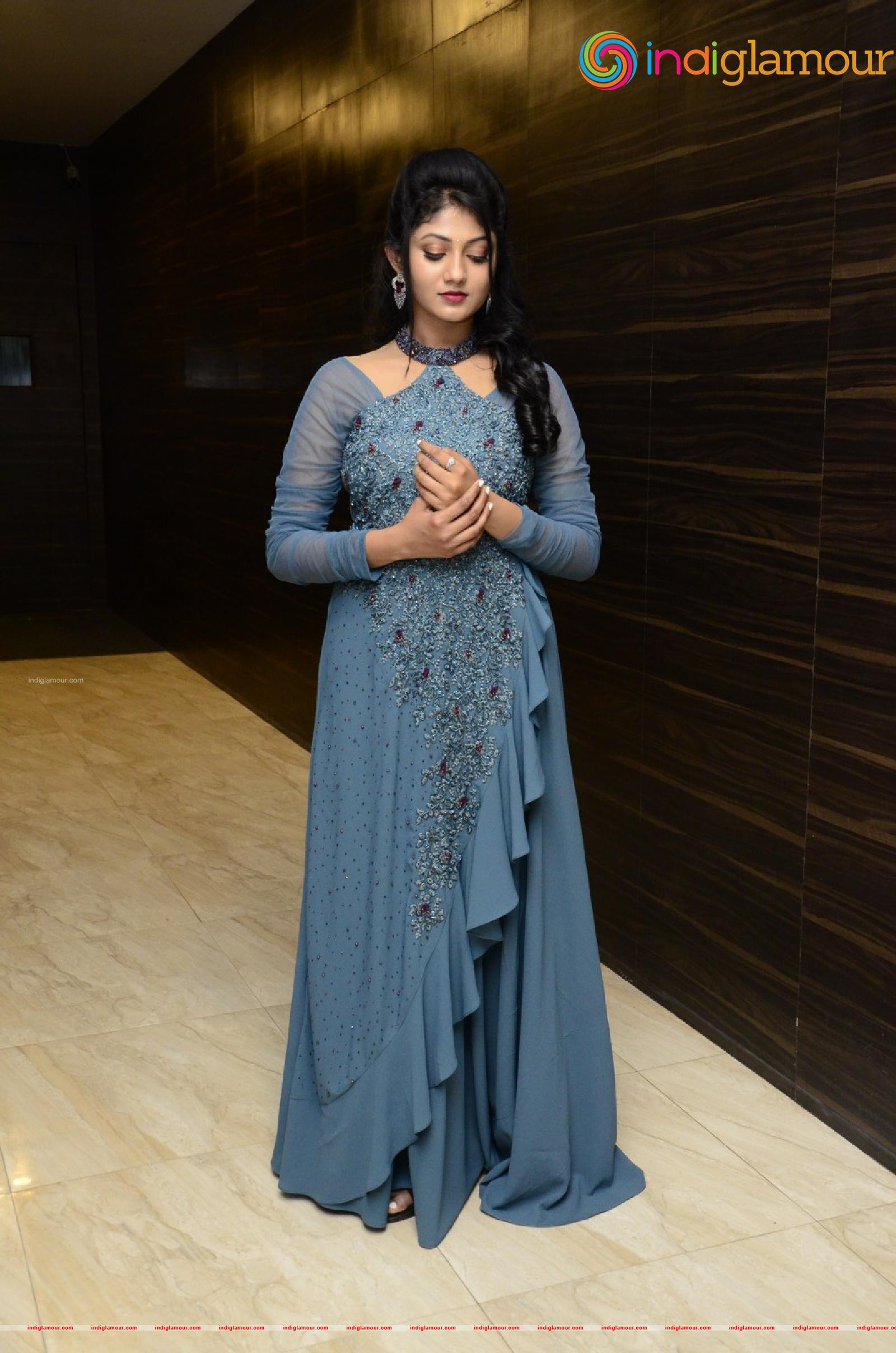 Drishya Raghunath Actress hd photo