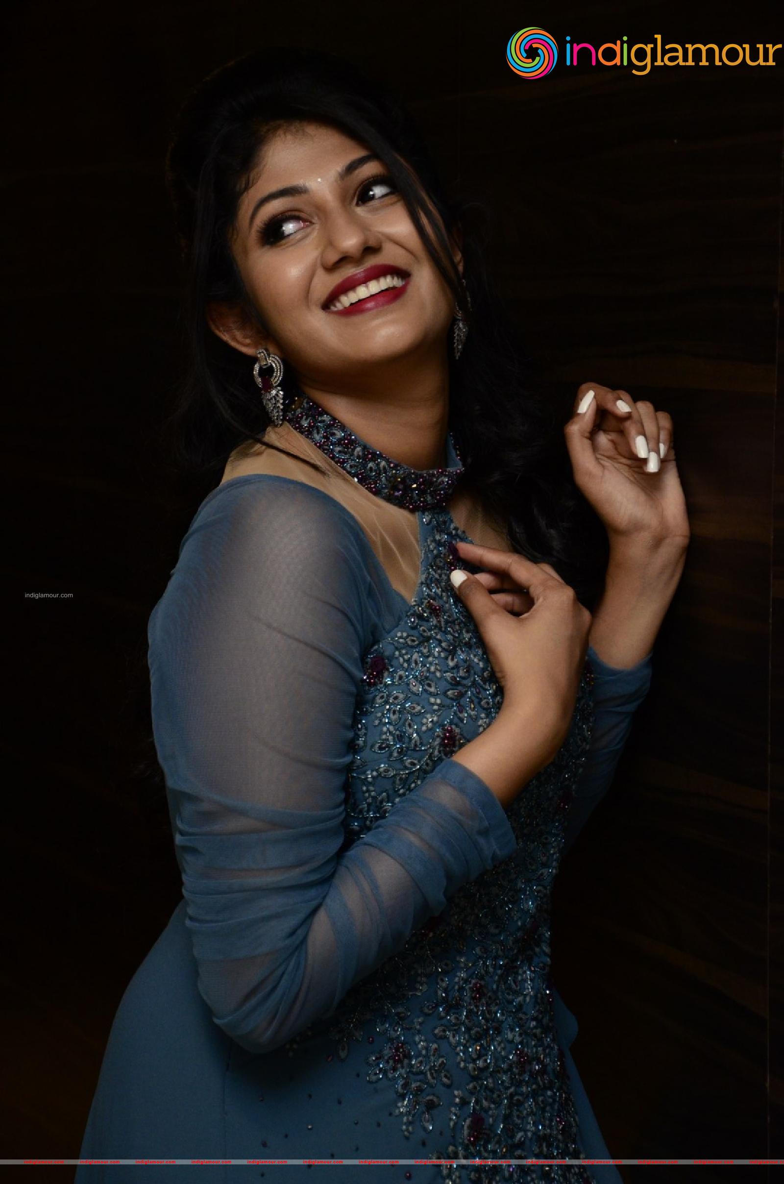 Drishya Raghunath Actress hd photo