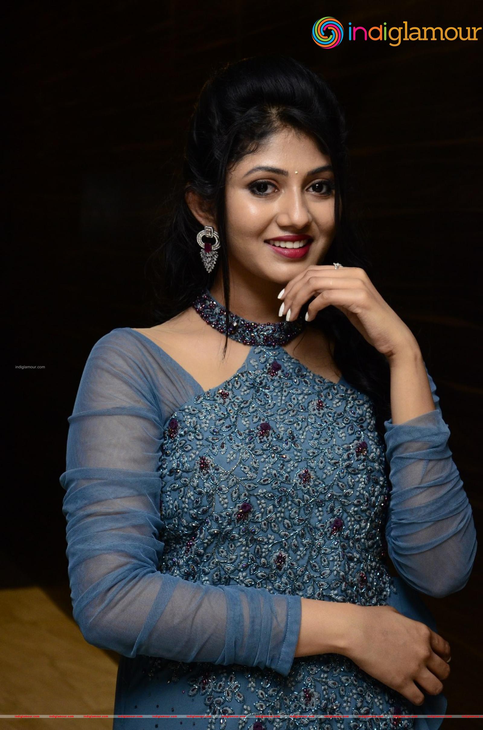 Drishya Raghunath Actress hd photo