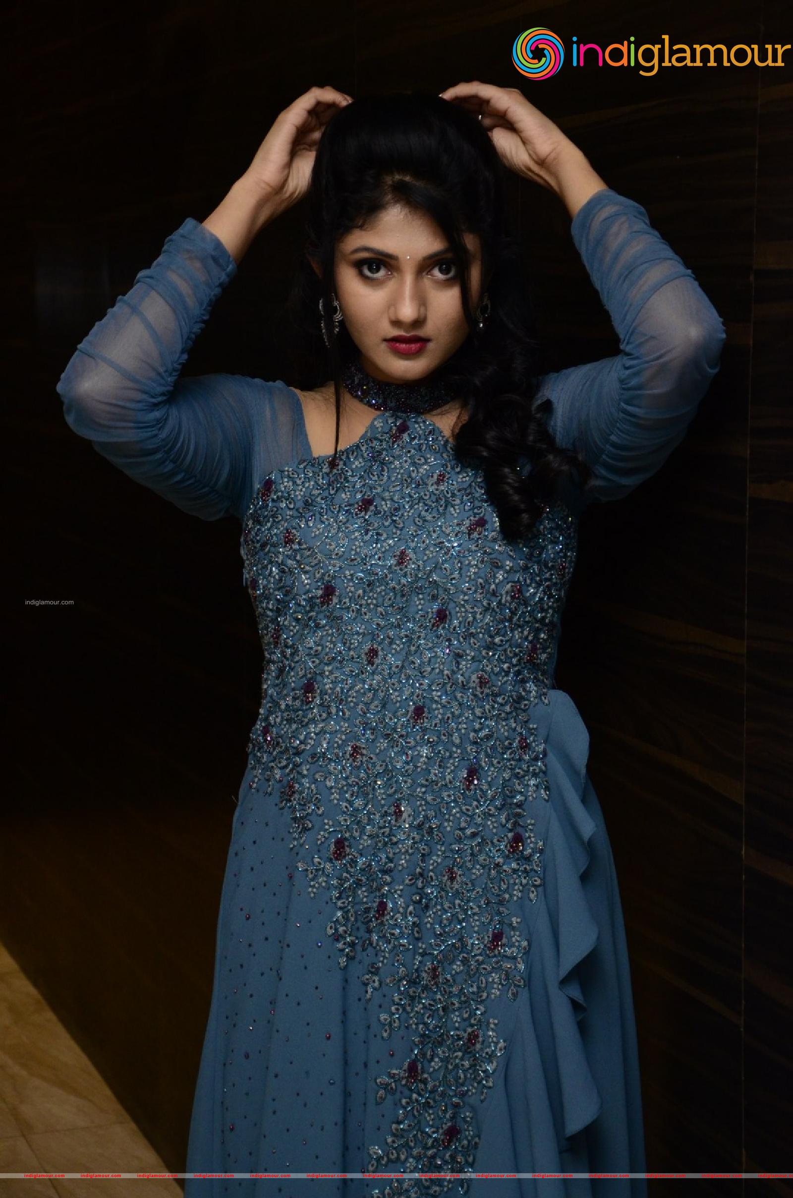 Drishya Raghunath Actress hd photo