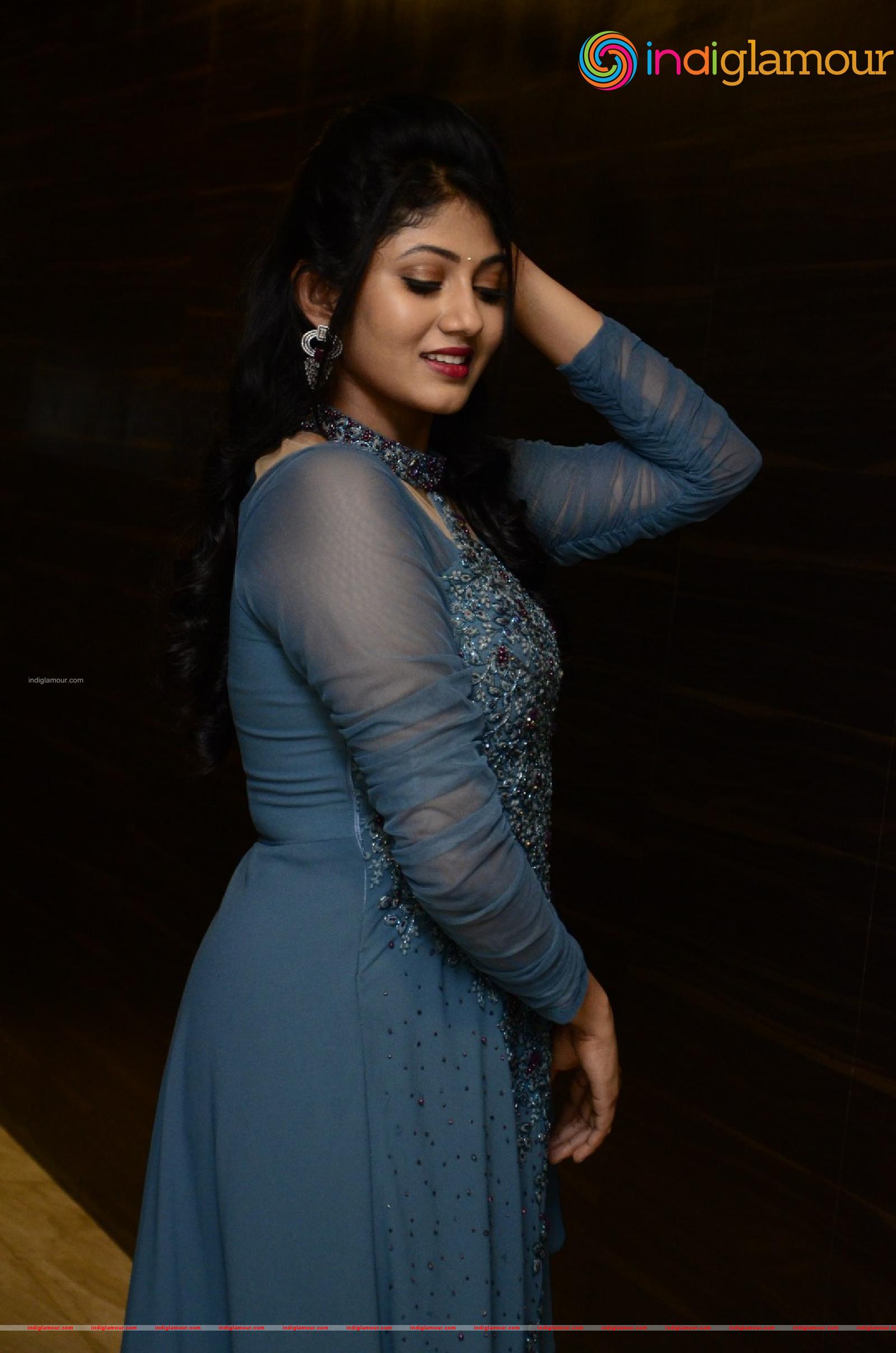 Drishya Raghunath Actress hd photo