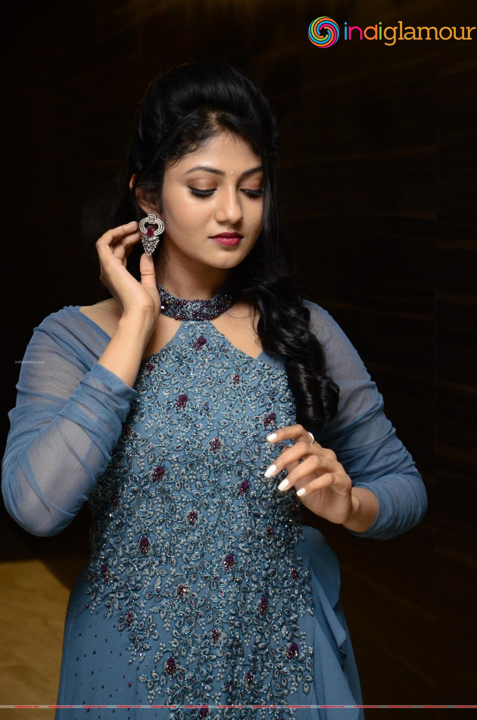 Drishya Raghunath Actress hd photo
