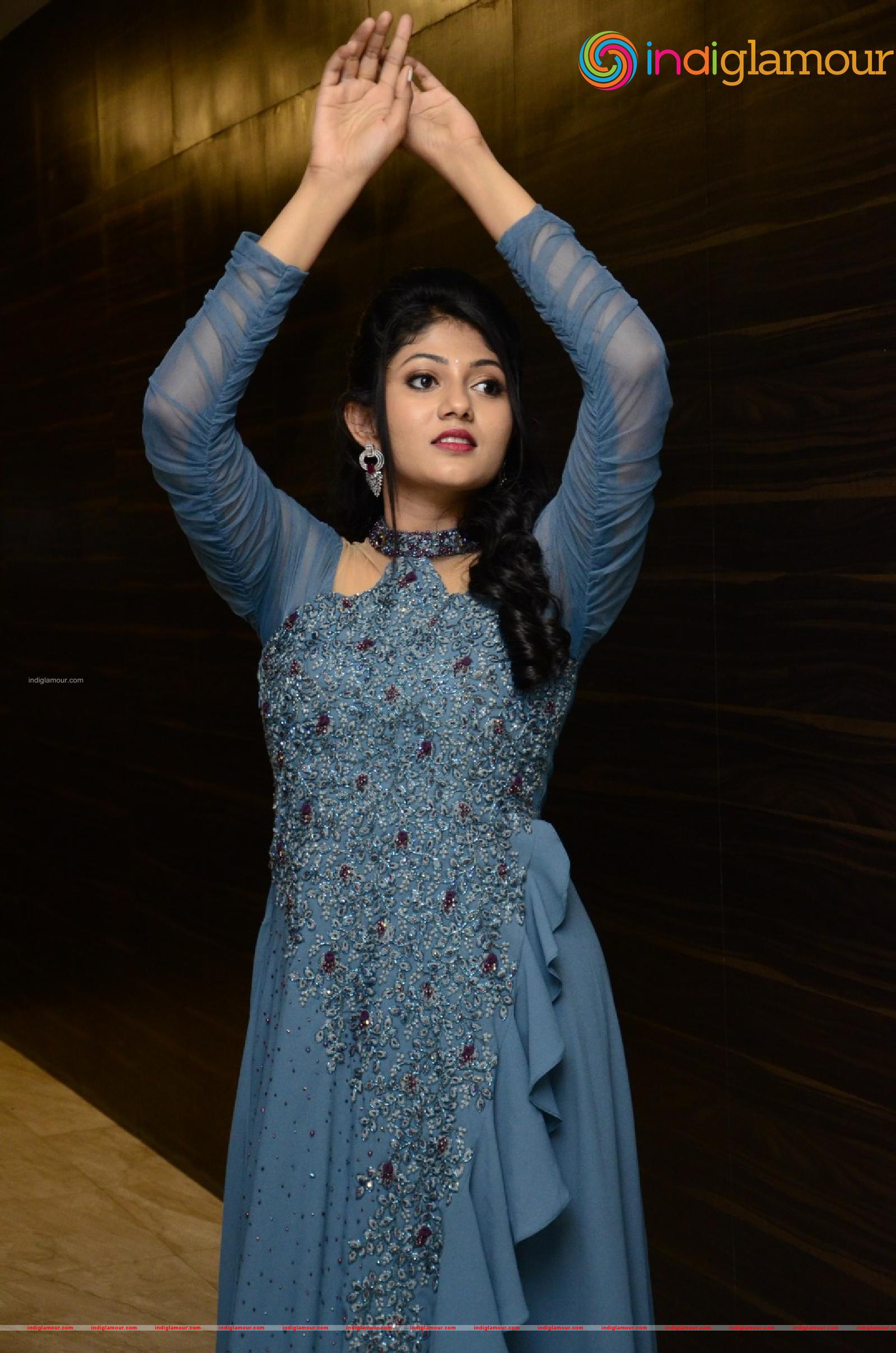 Drishya Raghunath Actress hd photo