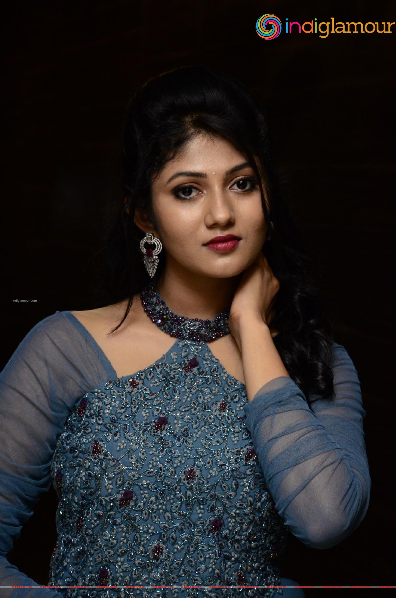 Drishya Raghunath Actress hd photo