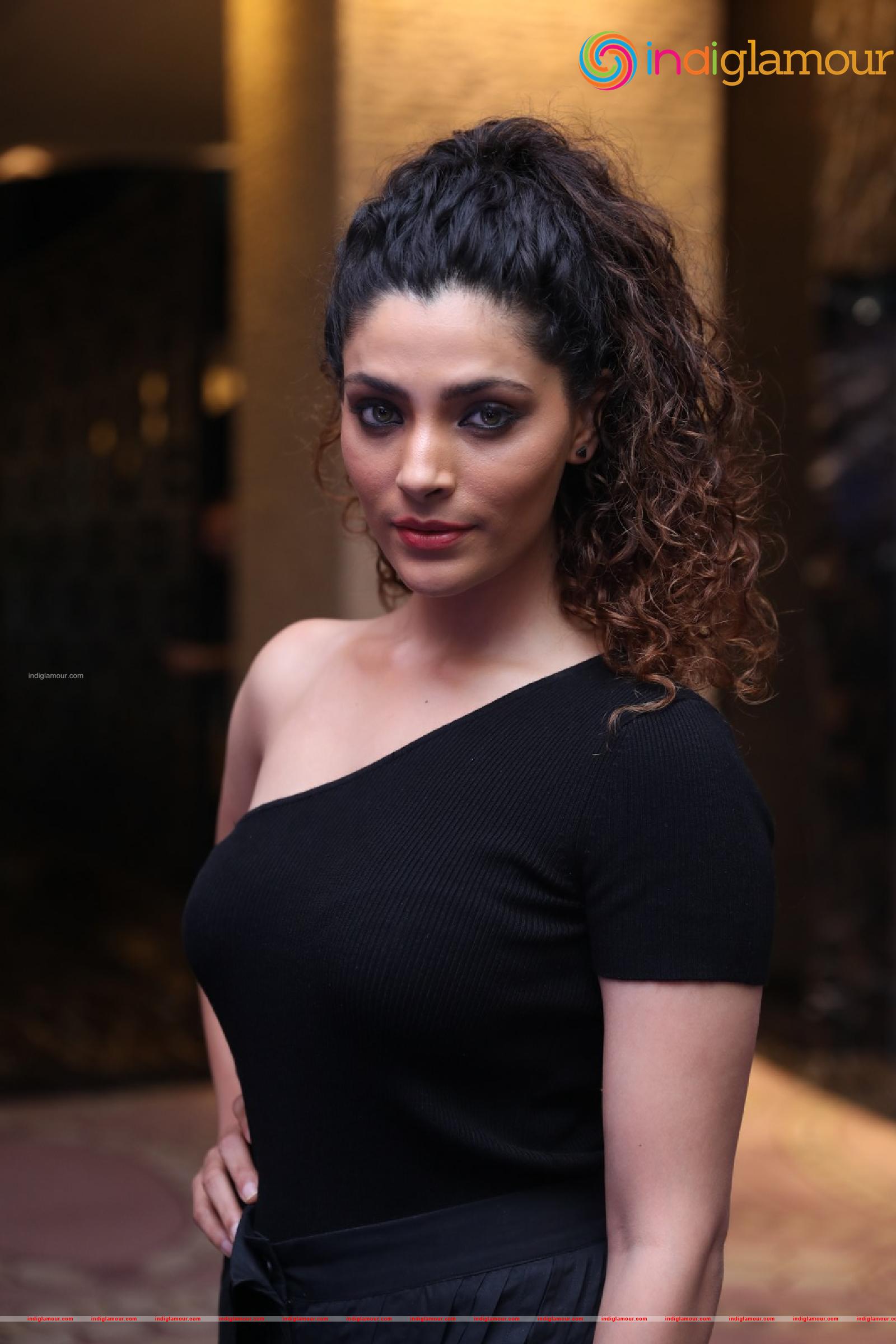 Saiyami Kher Actress hd photo