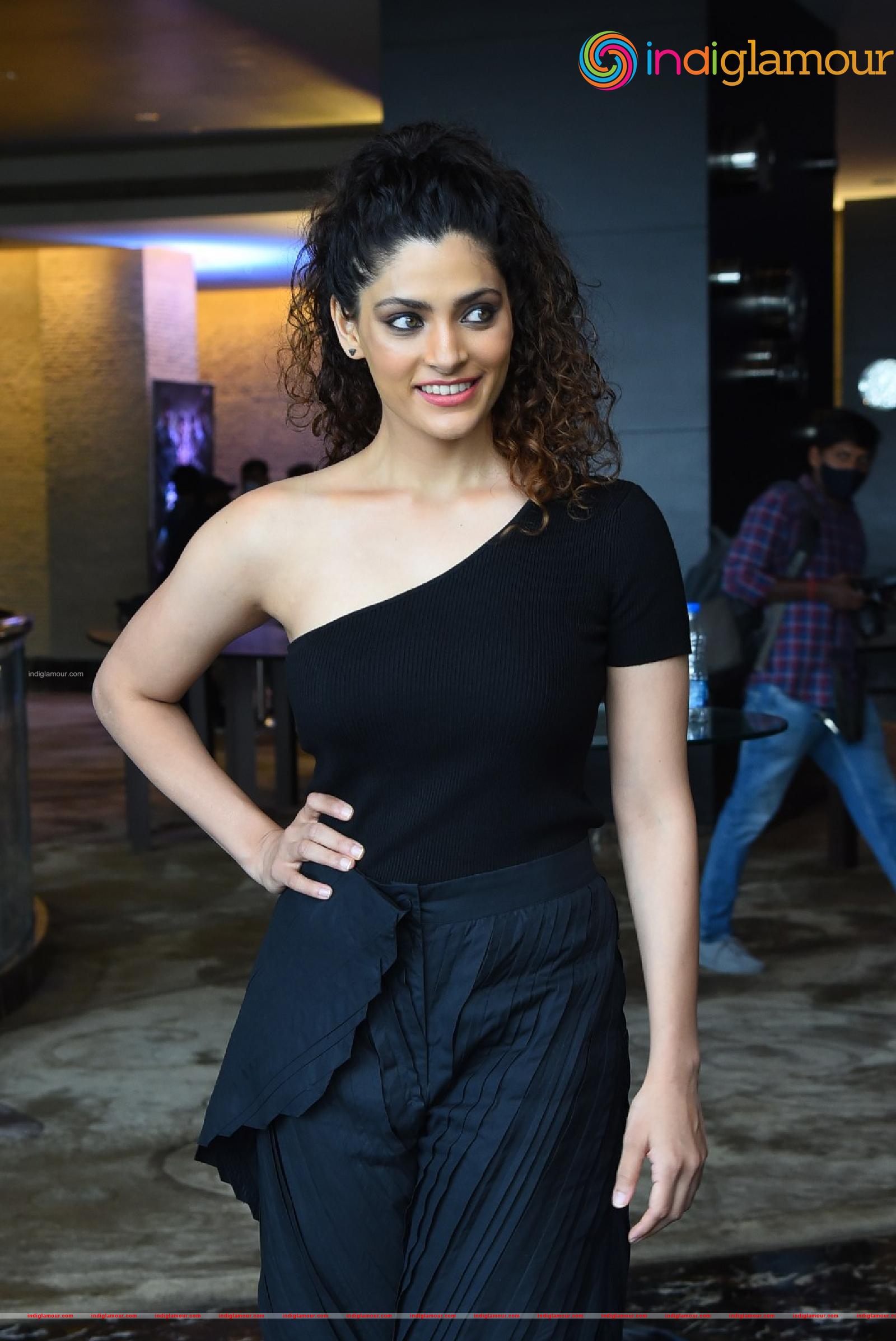 Saiyami Kher Actress hd photo