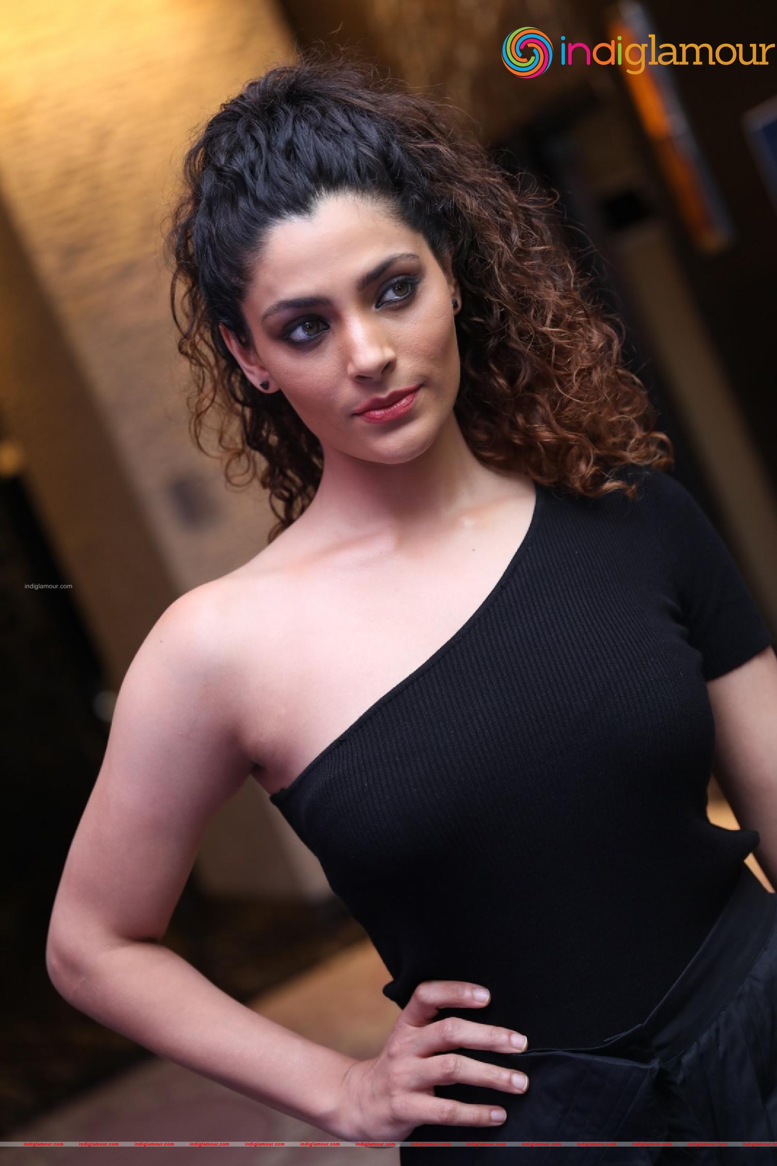 Saiyami Kher Actress hd photo