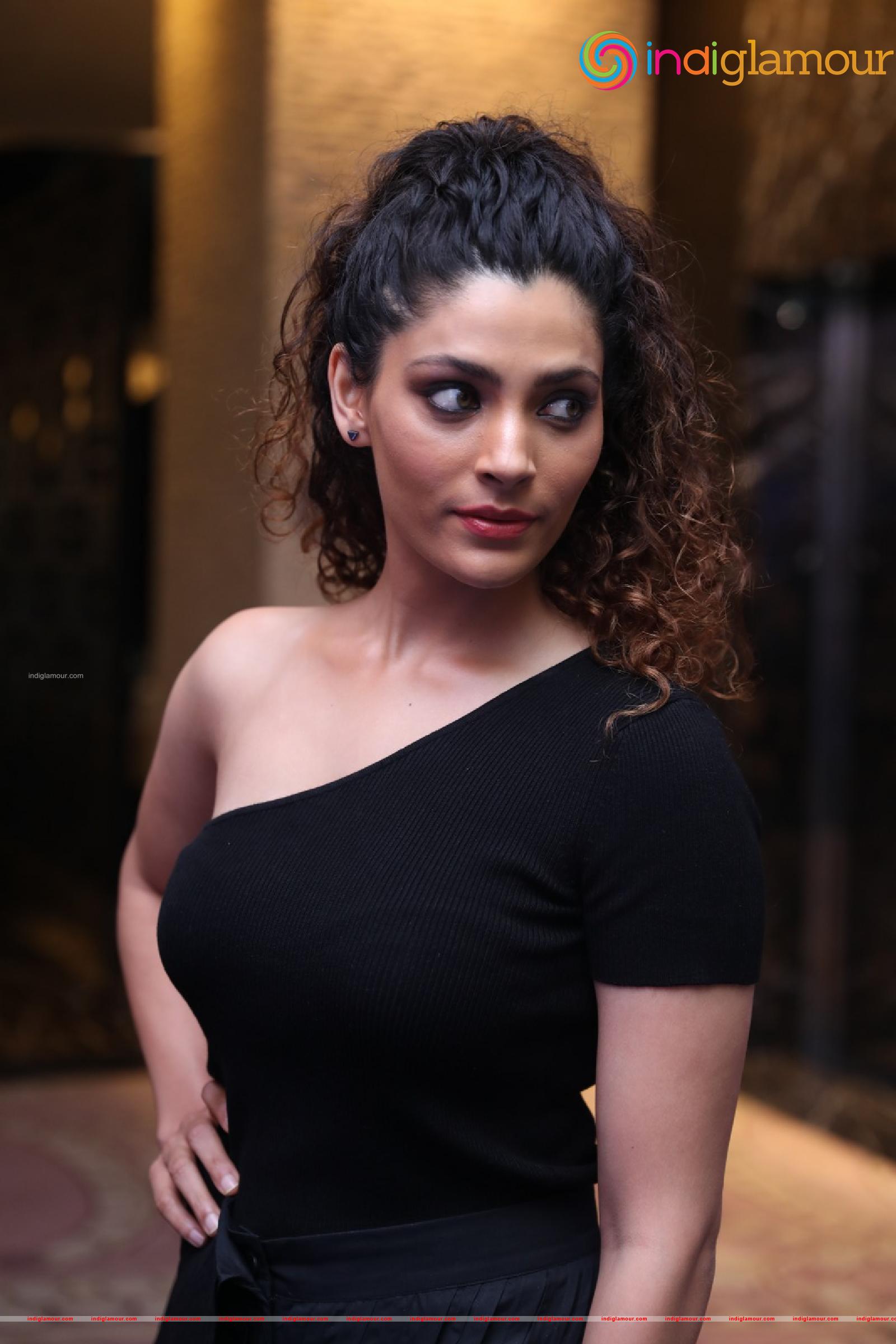 Saiyami Kher Actress hd photo