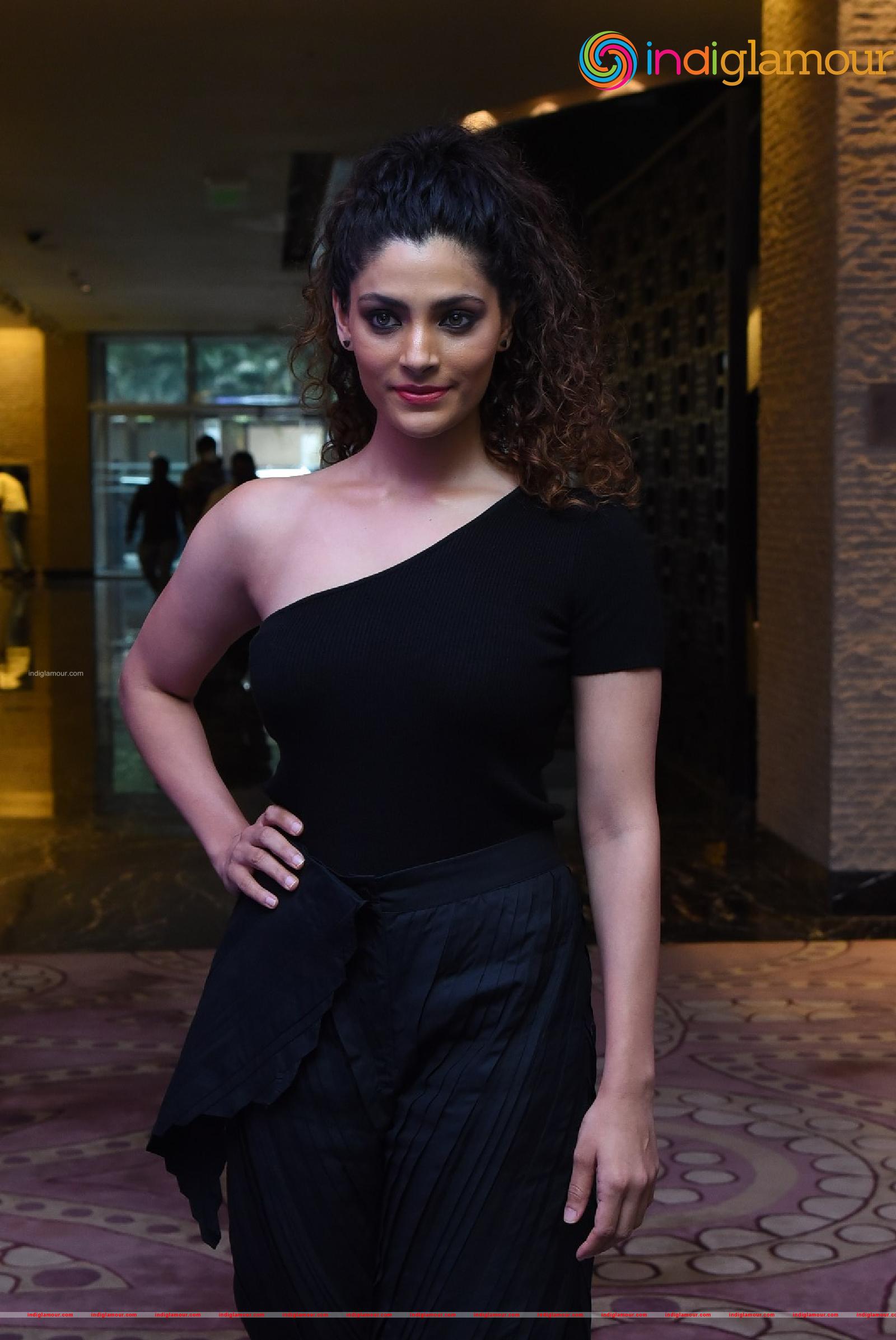 Saiyami Kher Actress hd photo