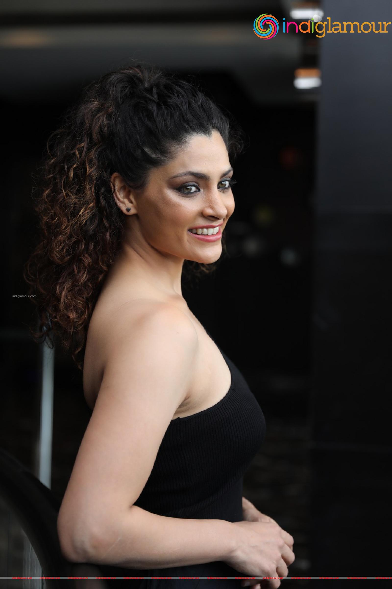 Saiyami Kher Actress hd photo