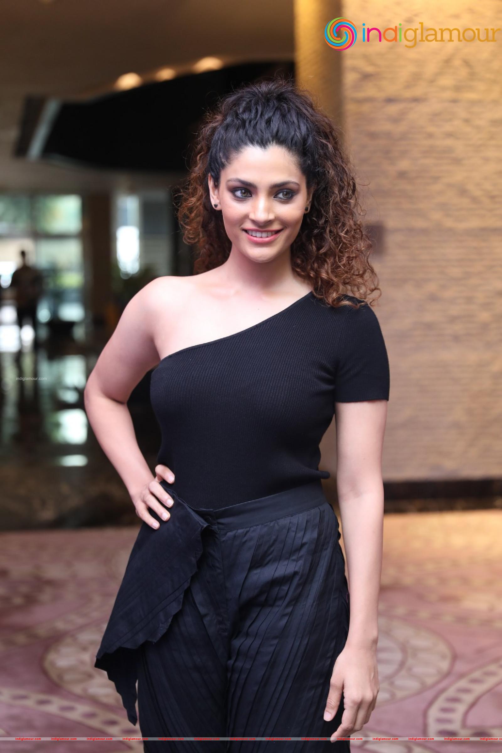 Saiyami Kher Actress hd photo