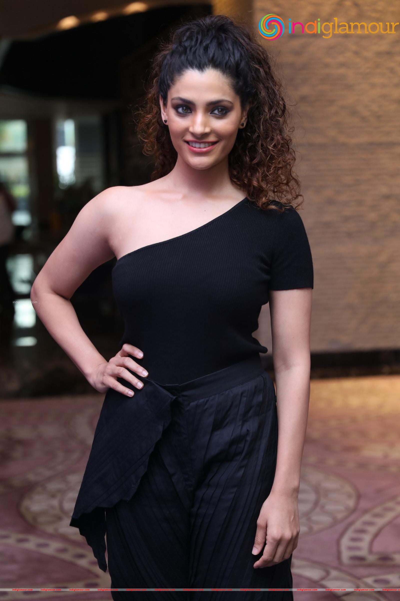Saiyami Kher Actress hd photo
