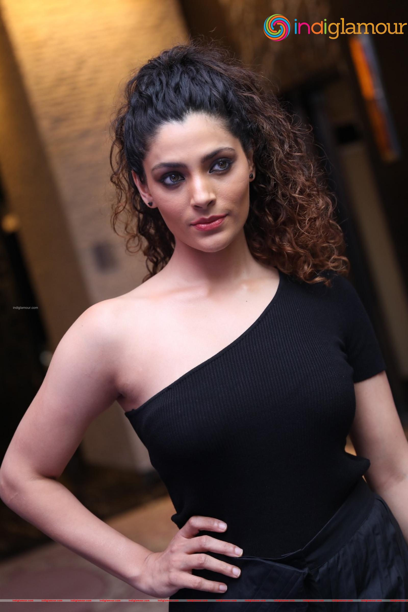 Saiyami Kher Actress hd photo